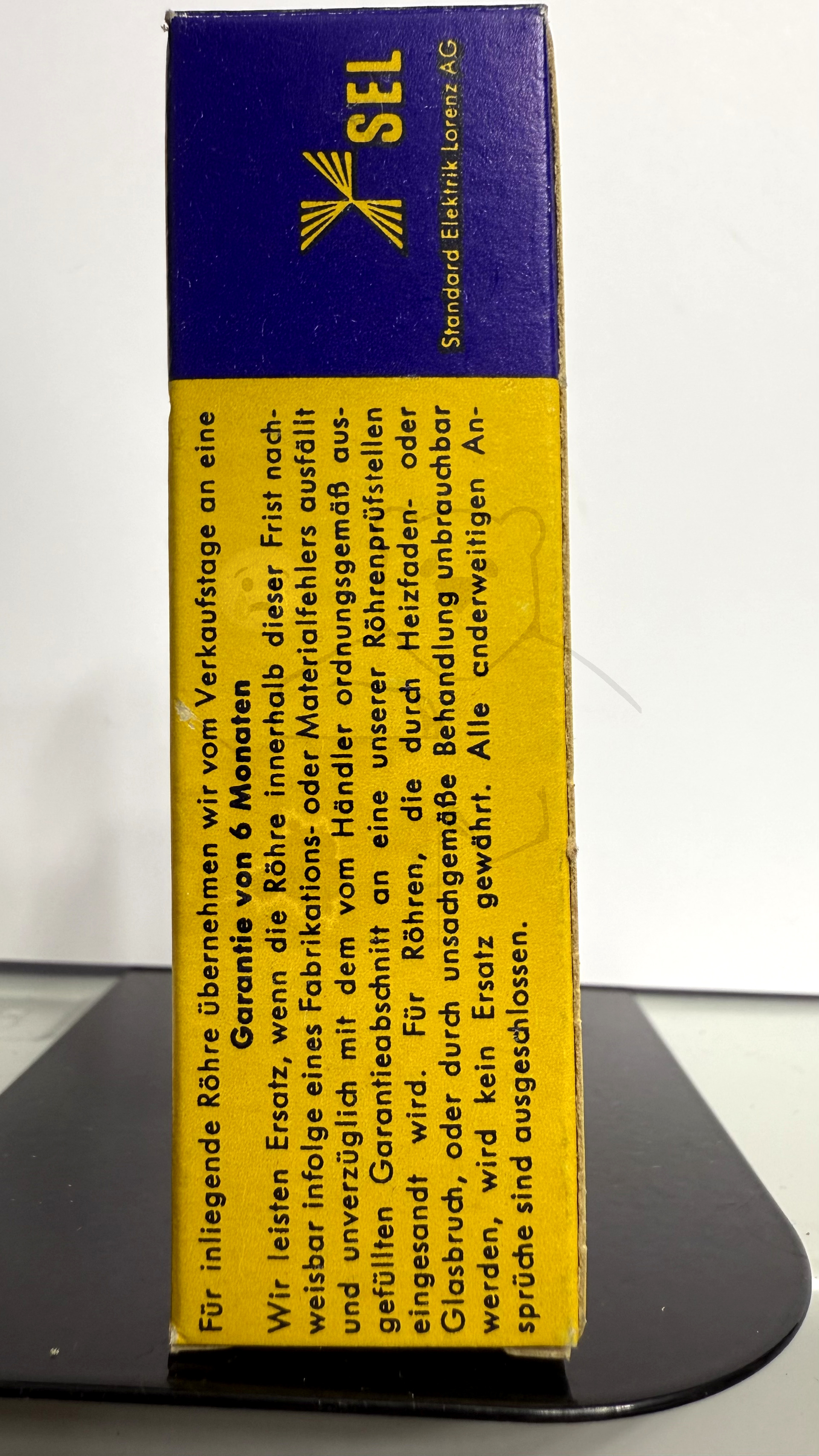 Röhre EF94 #3352 Verpackung Bild 3