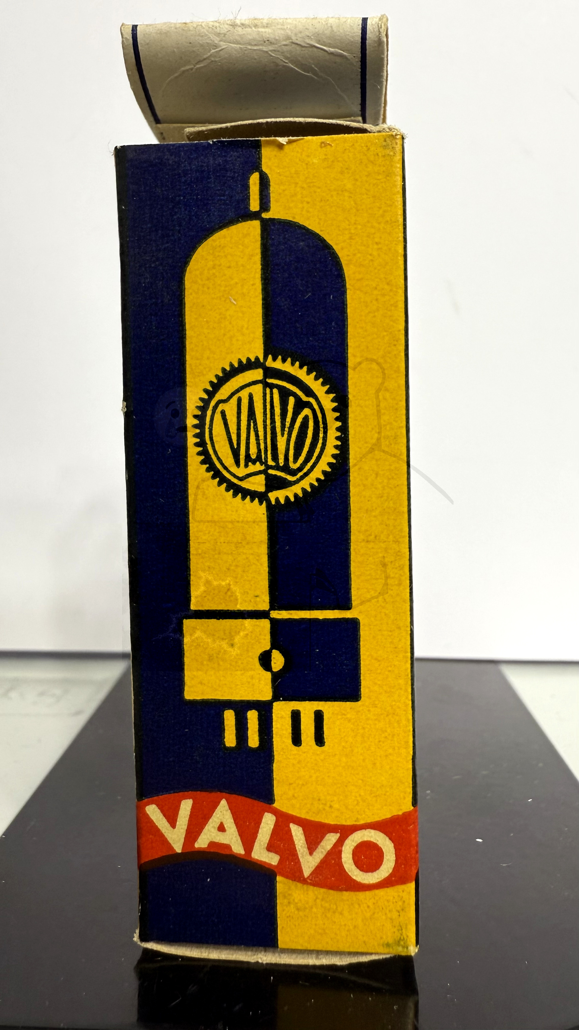 Röhre EF95 #4042 Verpackung Bild 1