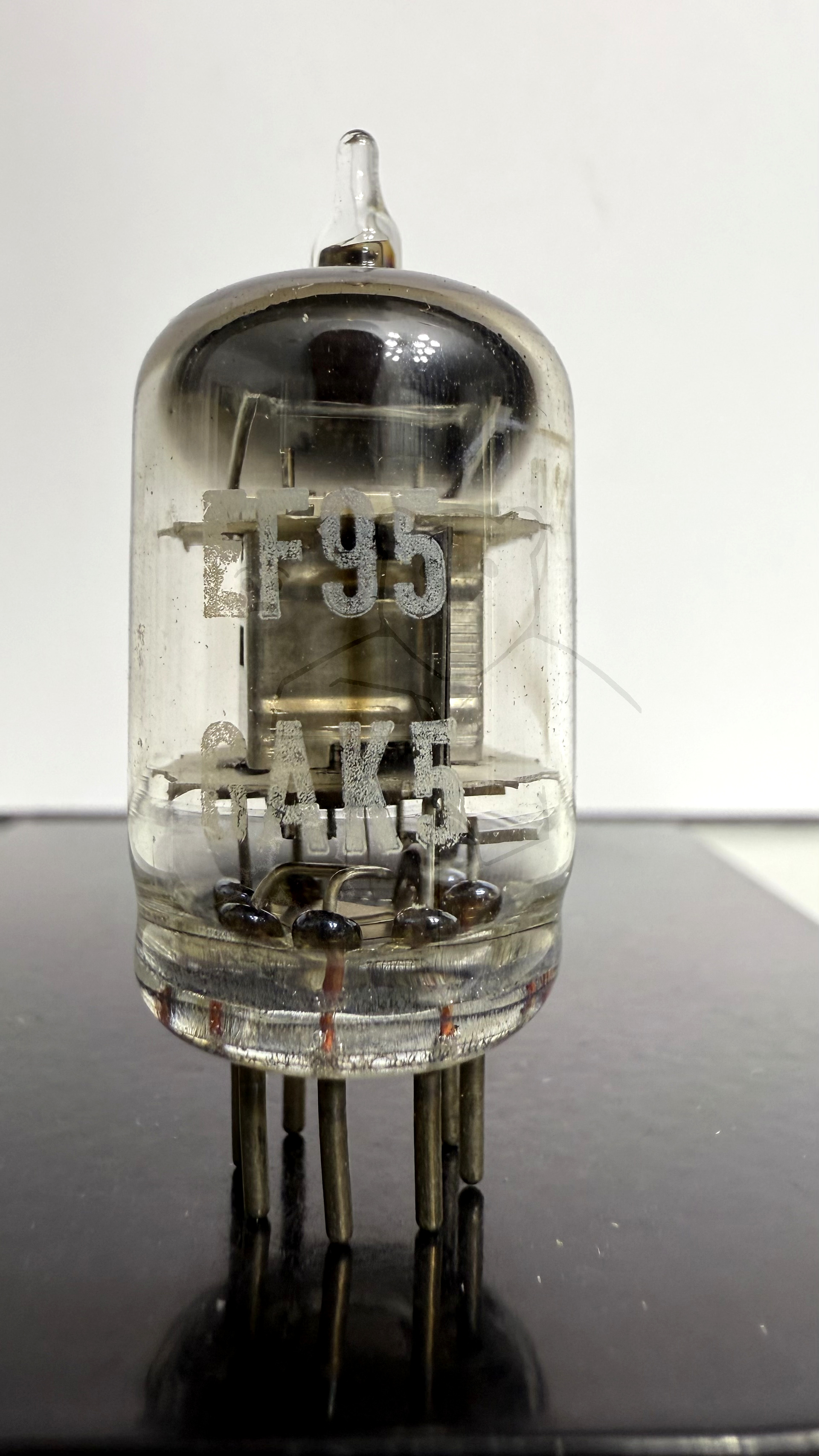 Röhre EF95 #4100 Bild 1