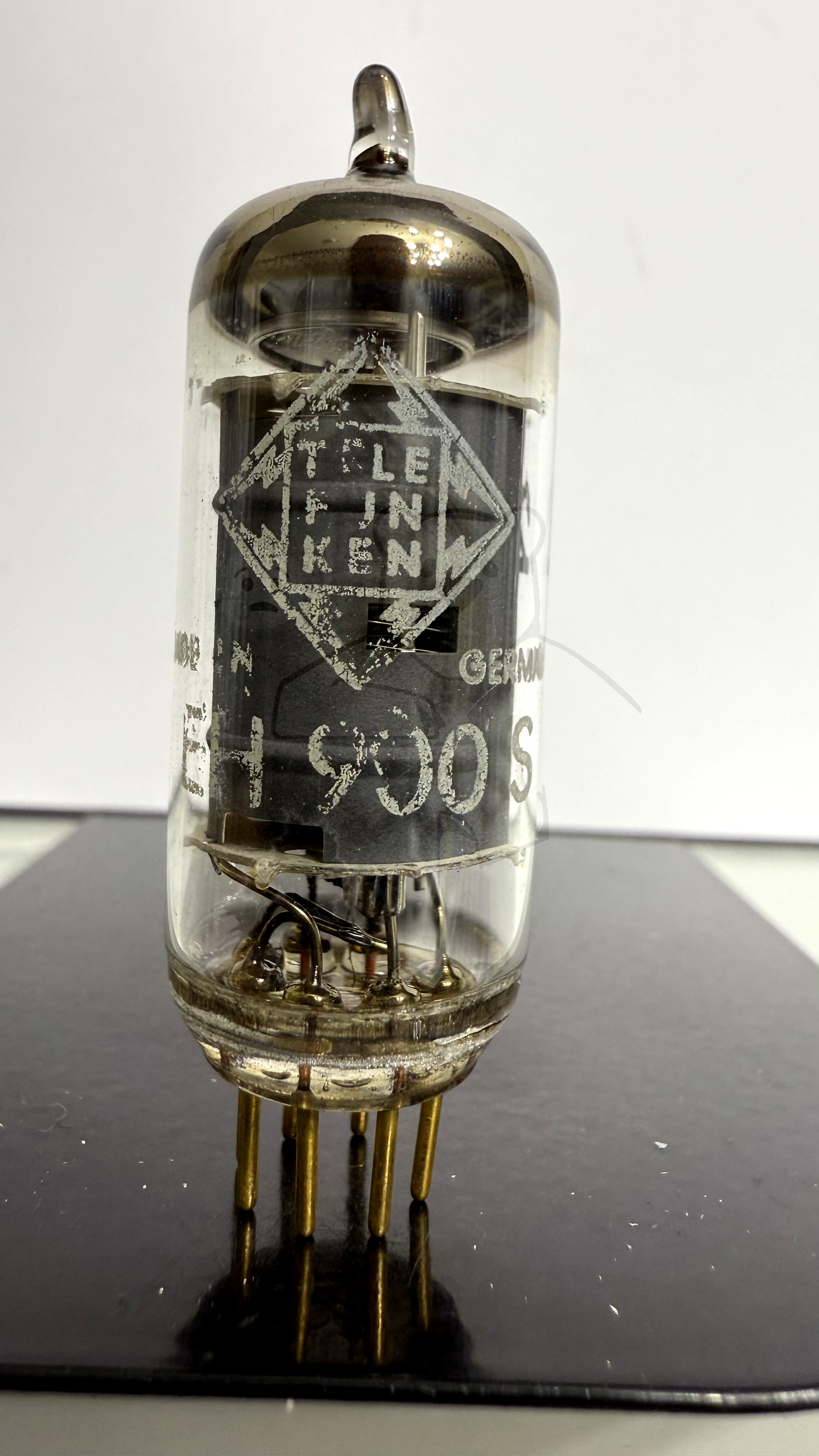 Röhre EH900S #2564 Bild 1