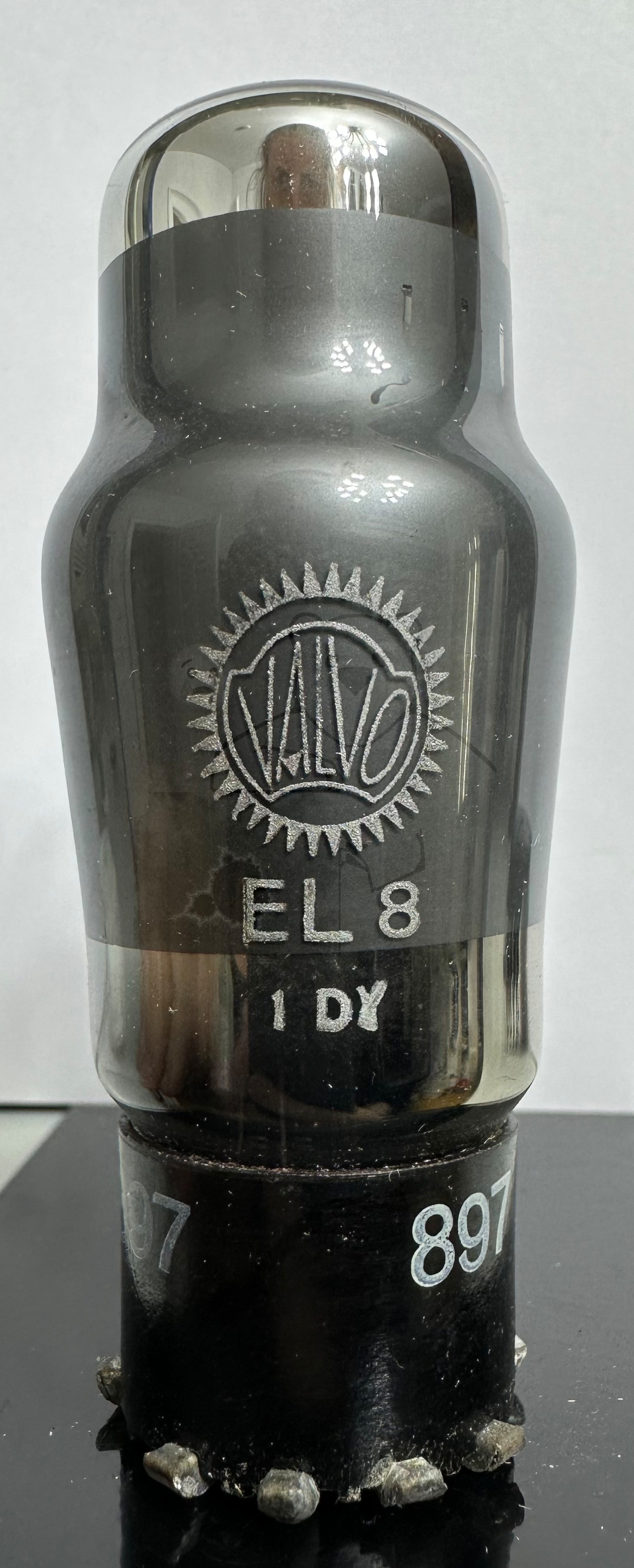 Röhre EL8 #6118 Bild 1