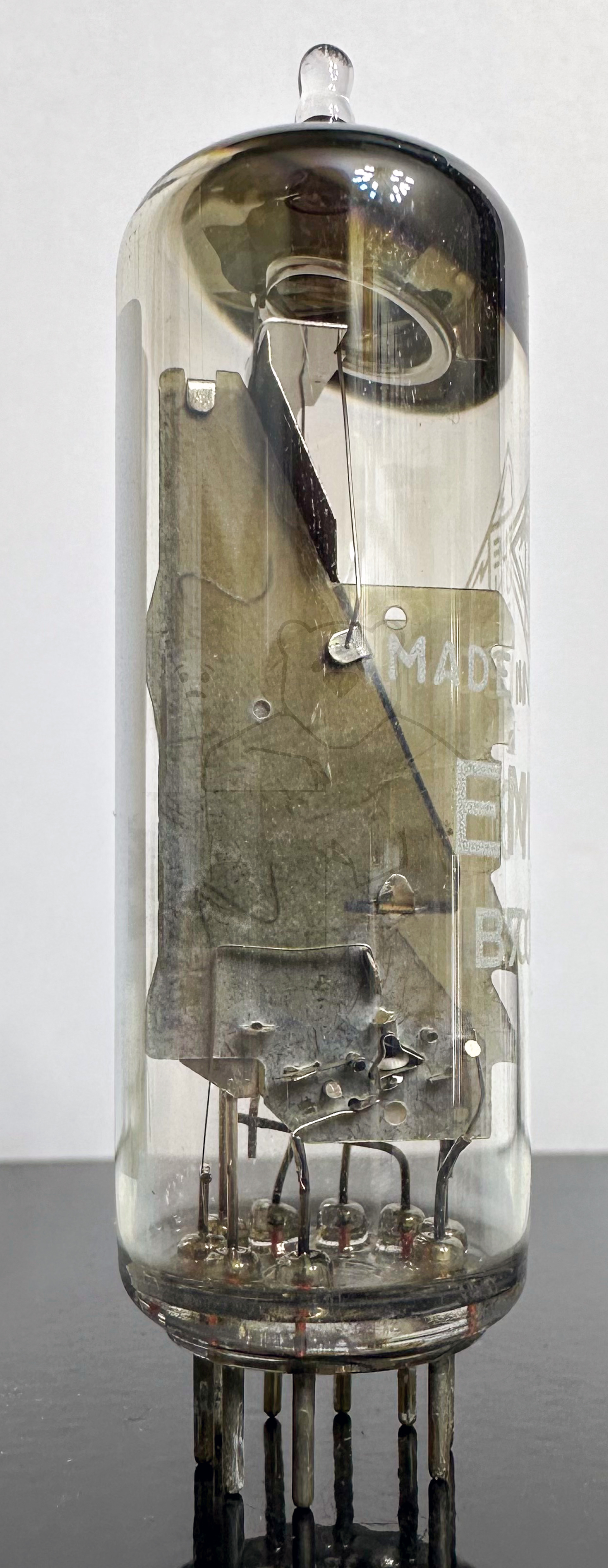 Röhre EM800 #5892 Bild 2