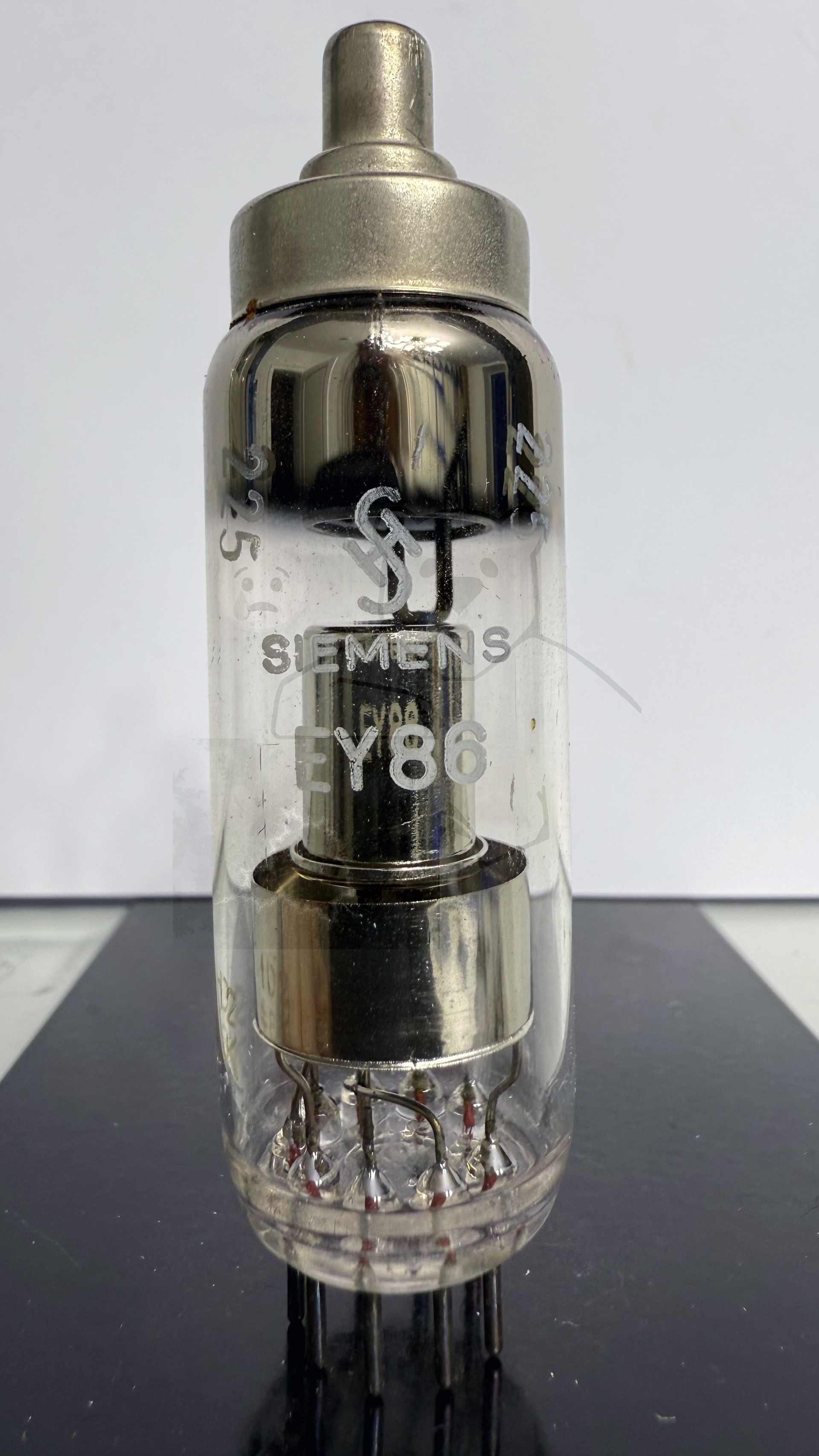 Röhre EY86 #3613 Bild 1