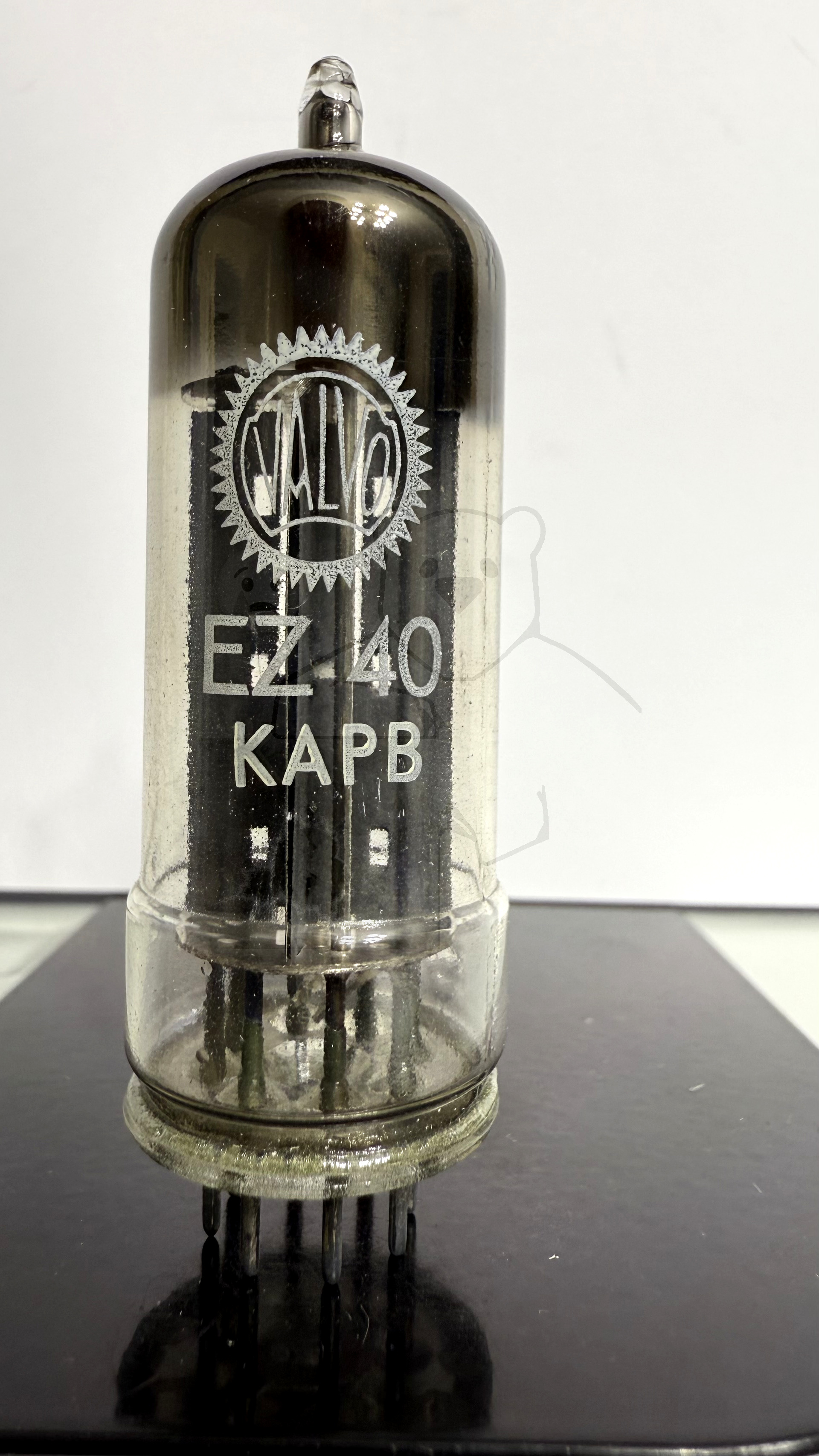 Röhre EZ40 #4096 Bild 1