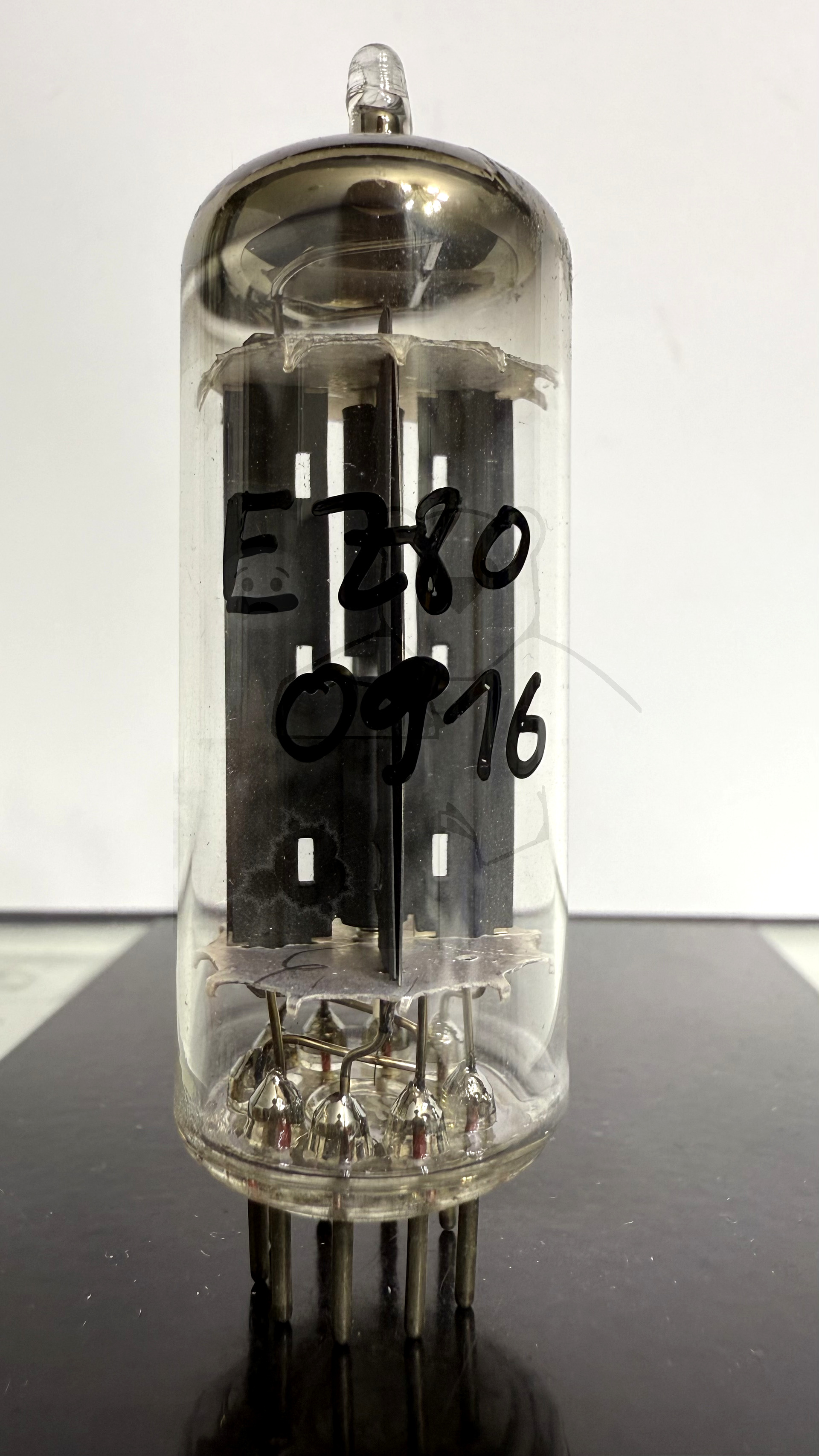 Röhre EZ80 #0916 Bild 1