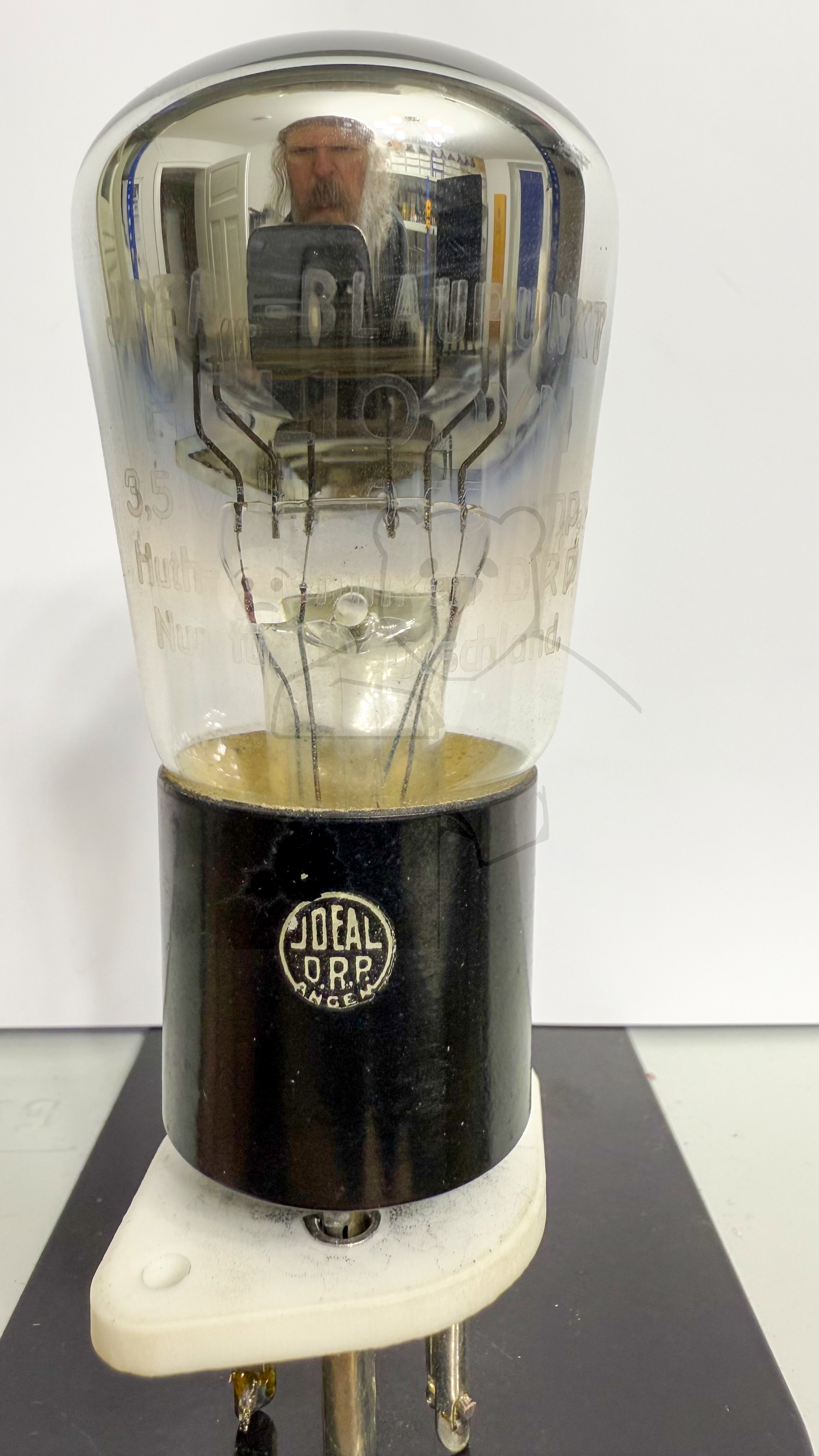 Röhre Heliodyn IV (3,5 Volt, Europa 4pol) #4557 Bild 1