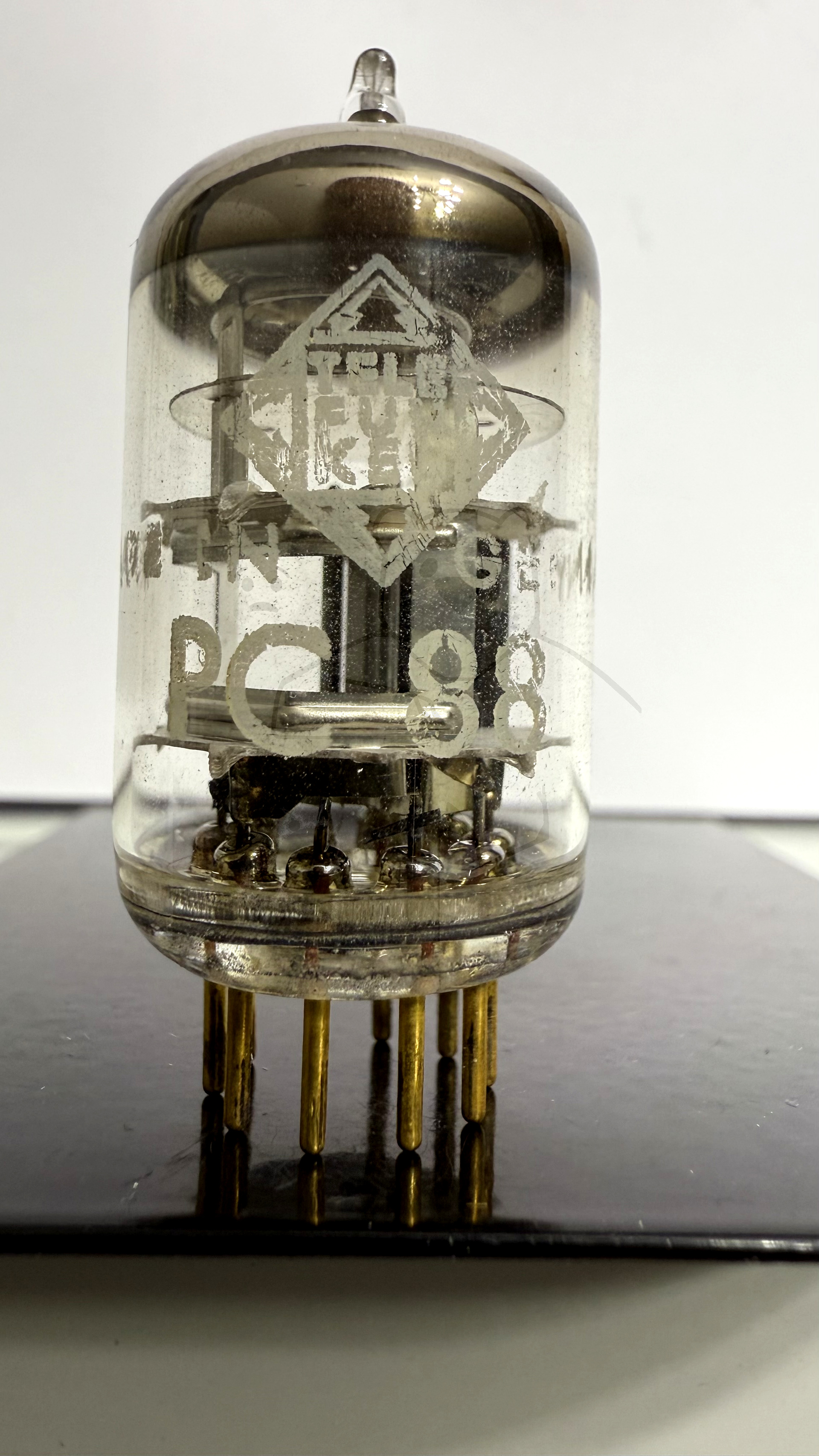 Röhre PC88 #0935 Bild 1