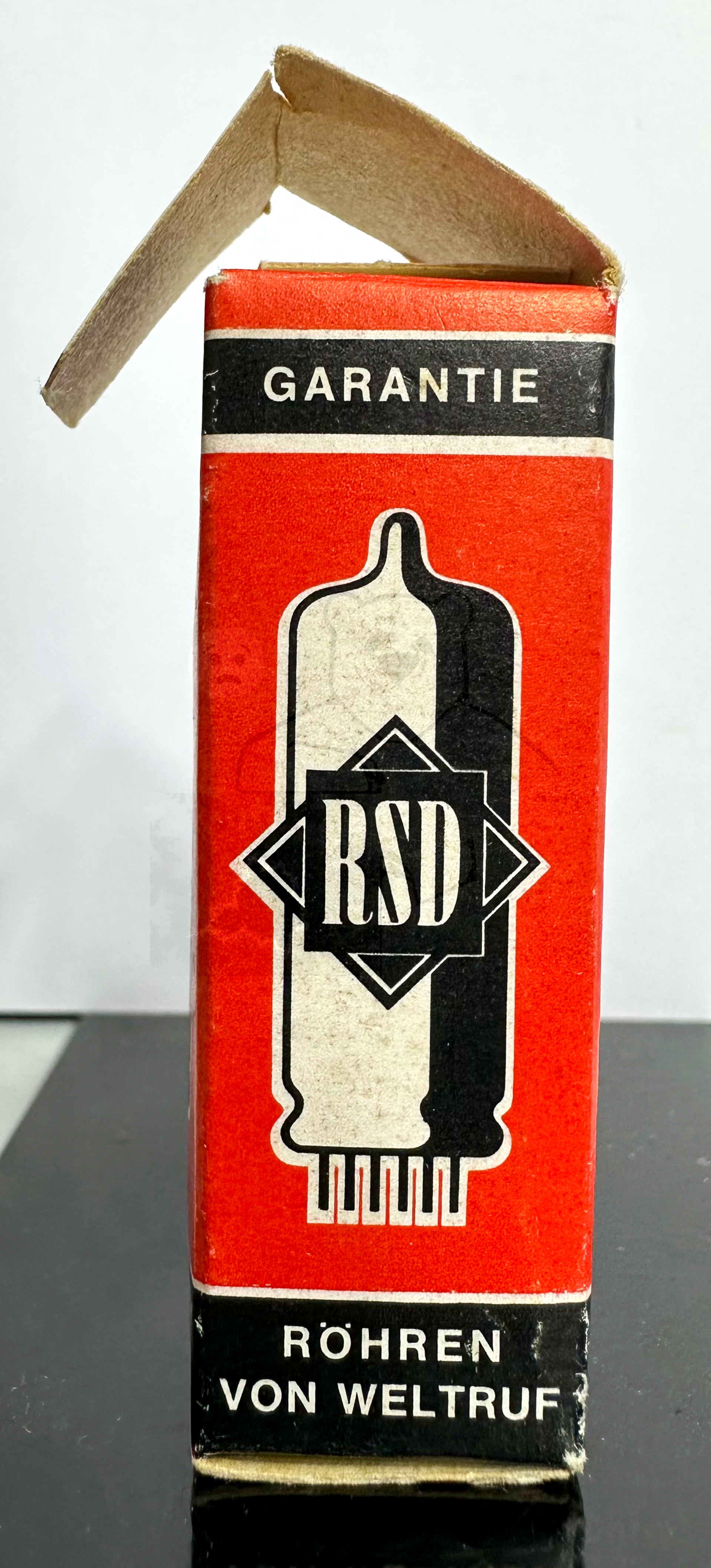 Röhre PC96 #8490 Verpackung Bild 1