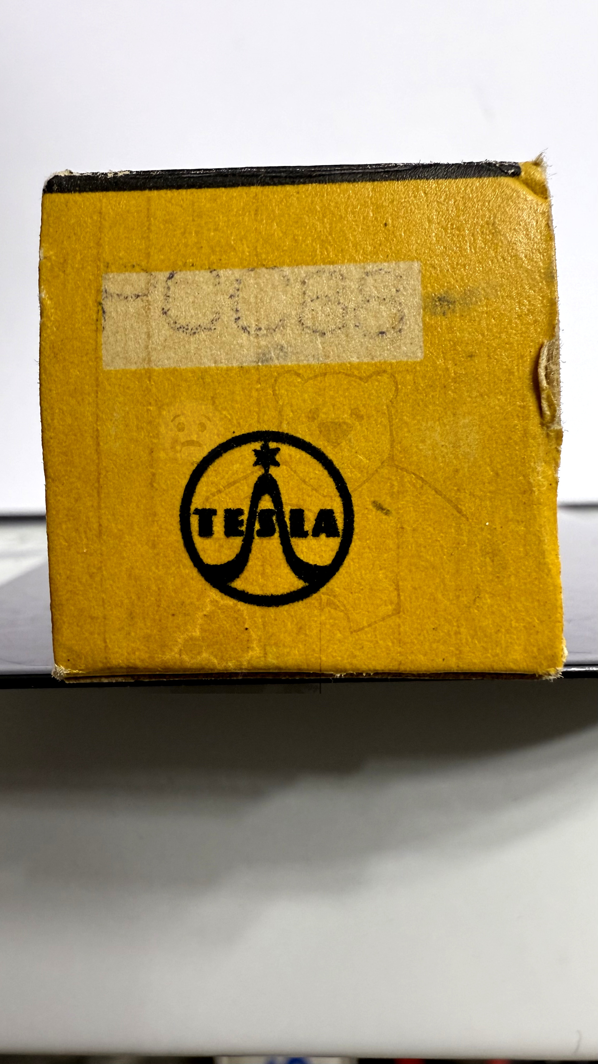 Röhre PCC88 #3928 Verpackung Bild 4