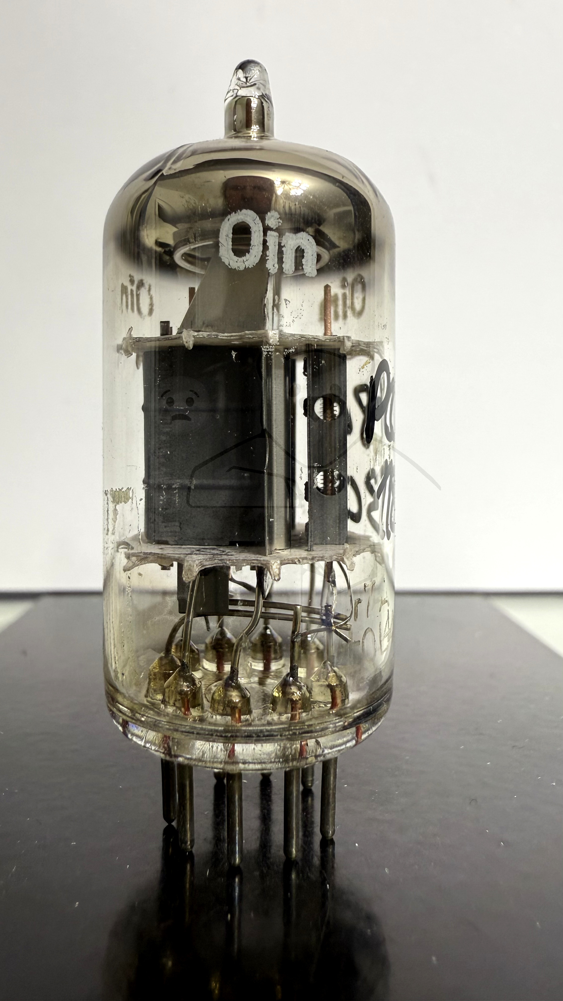 Röhre PCF80 #1830 Bild 1