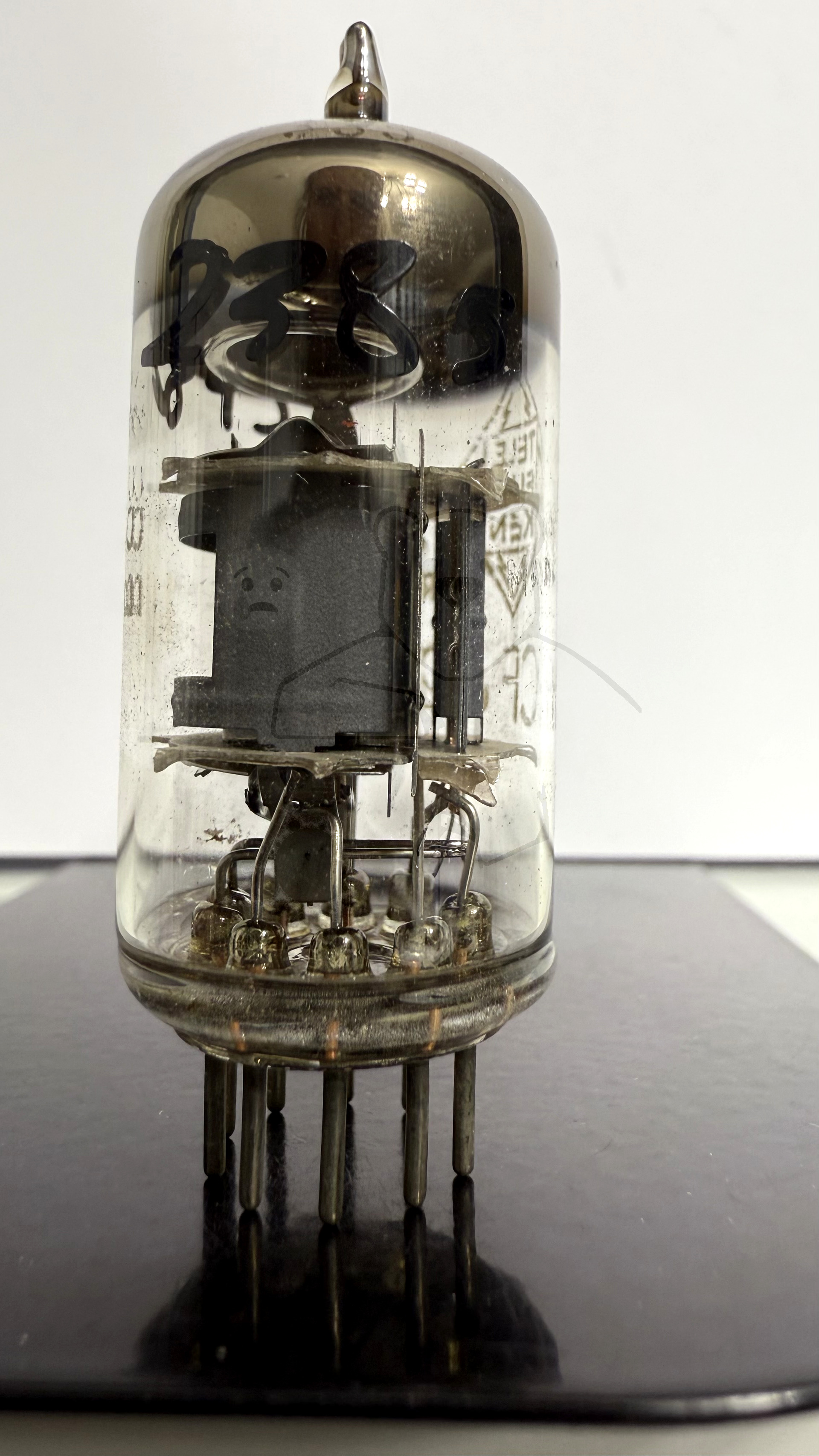 Röhre PCF82 #2385 Bild 1