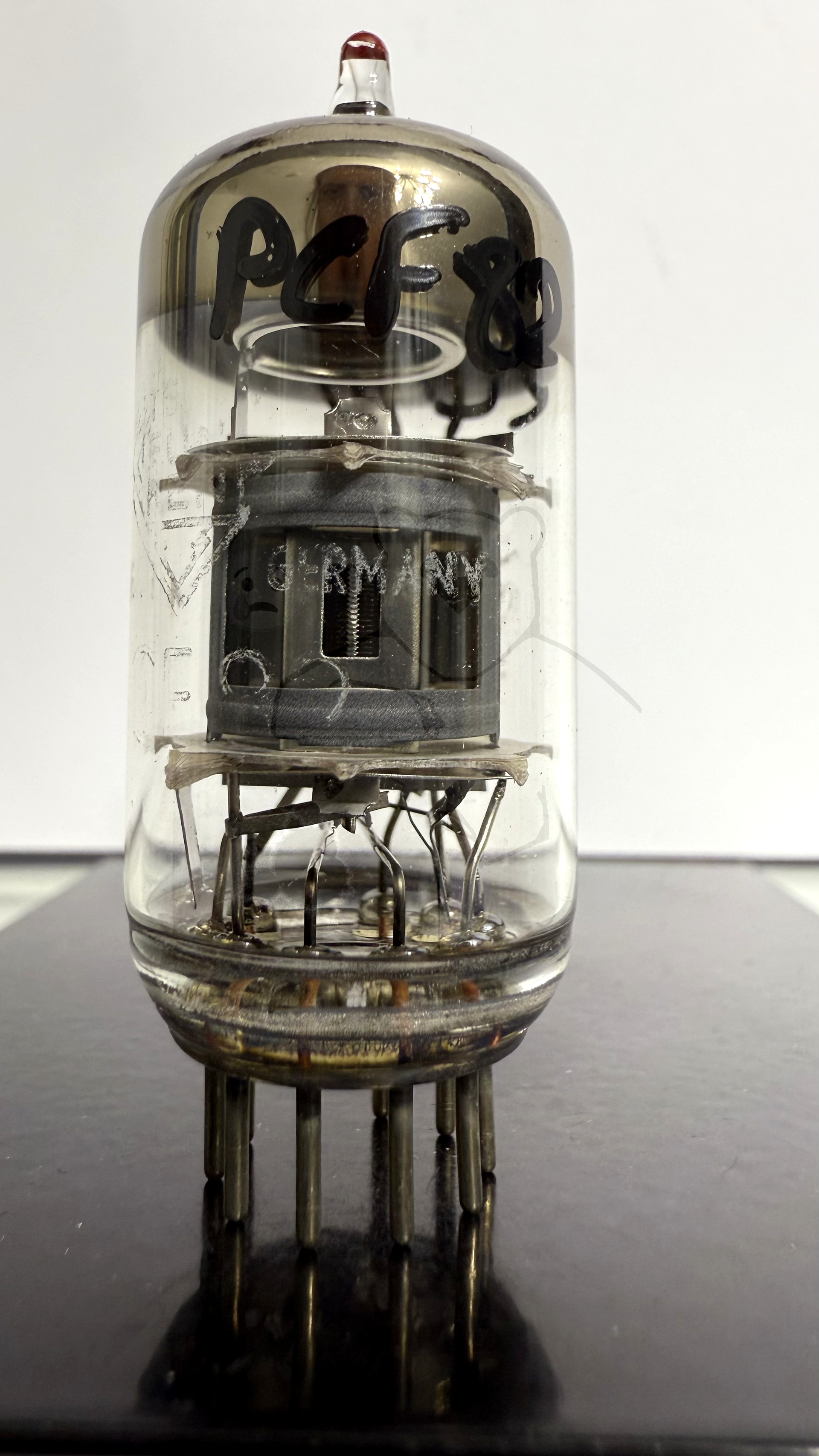 Röhre PCF82 #2410 Bild 1