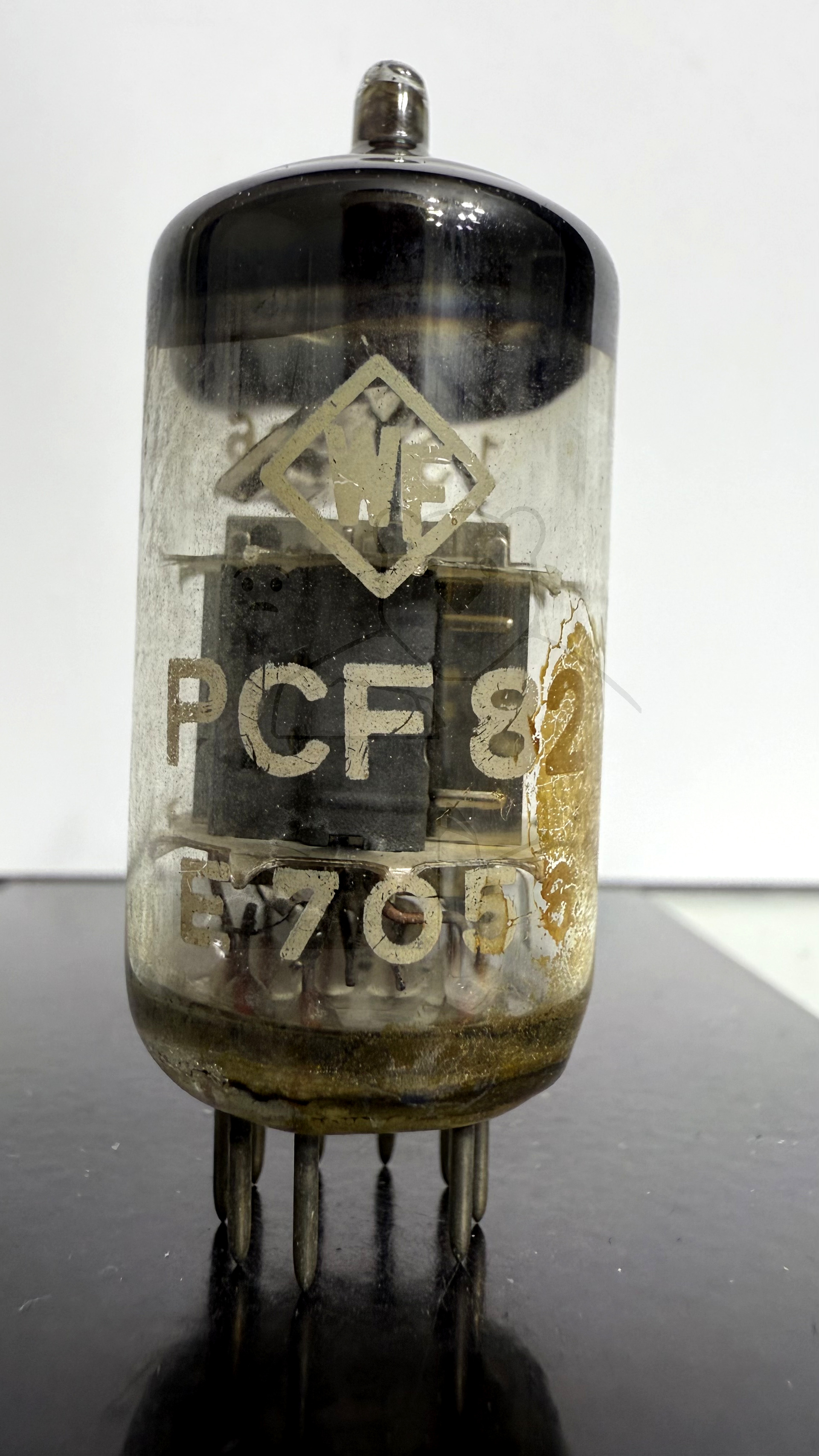 Röhre PCF82 #5702 Bild 1