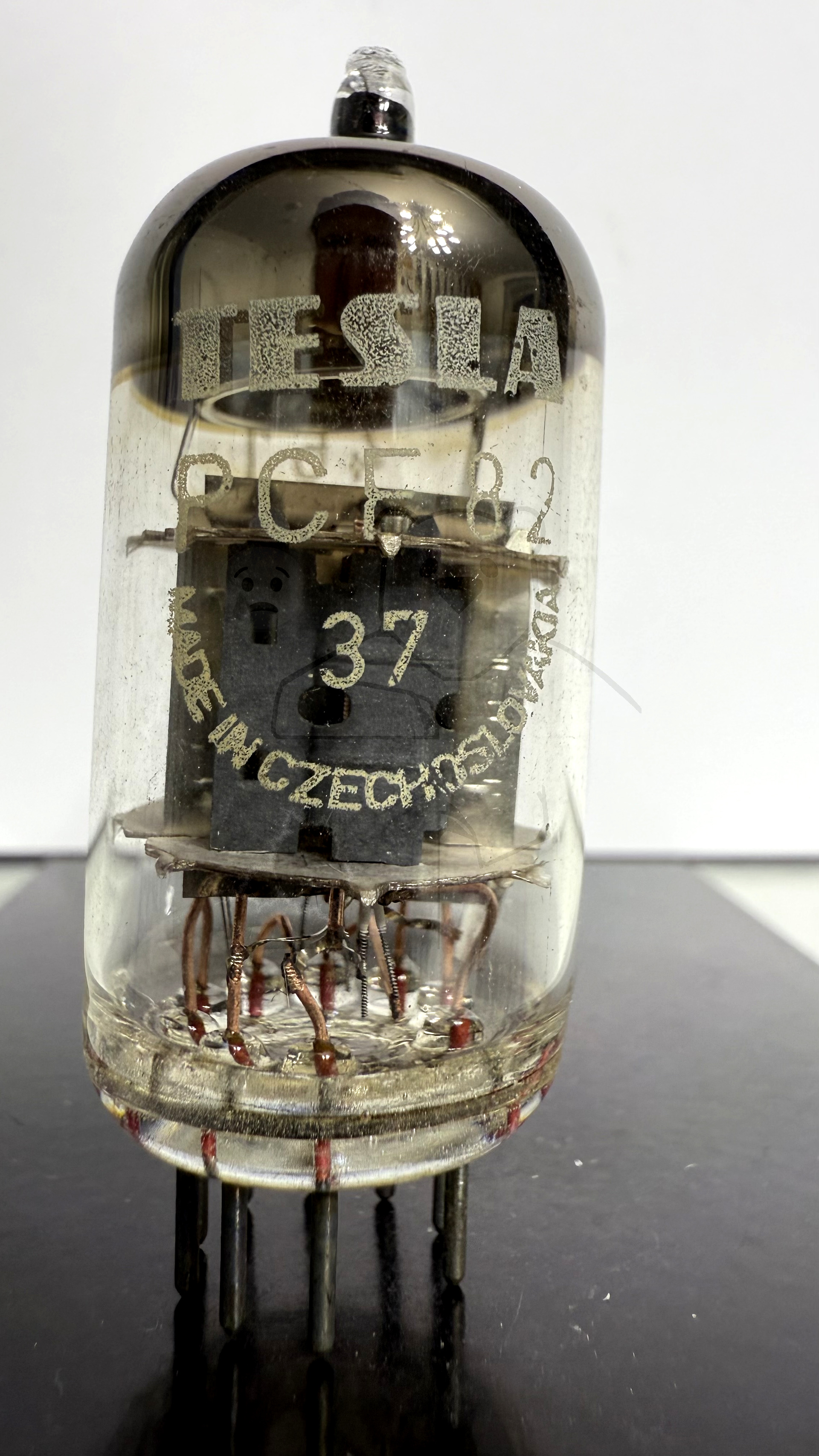 Röhre PCF82 #5794 Bild 1