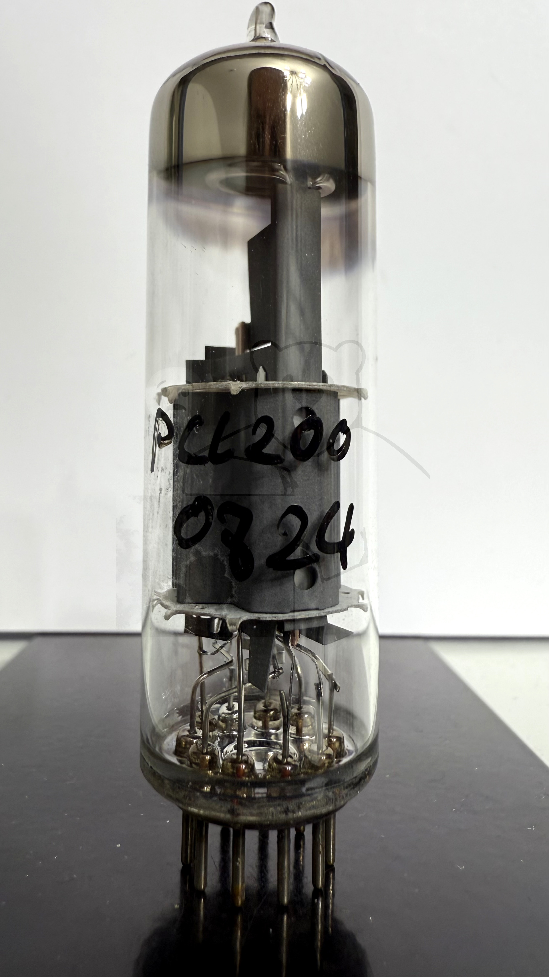 Röhre PCL200 #0824 Bild 1