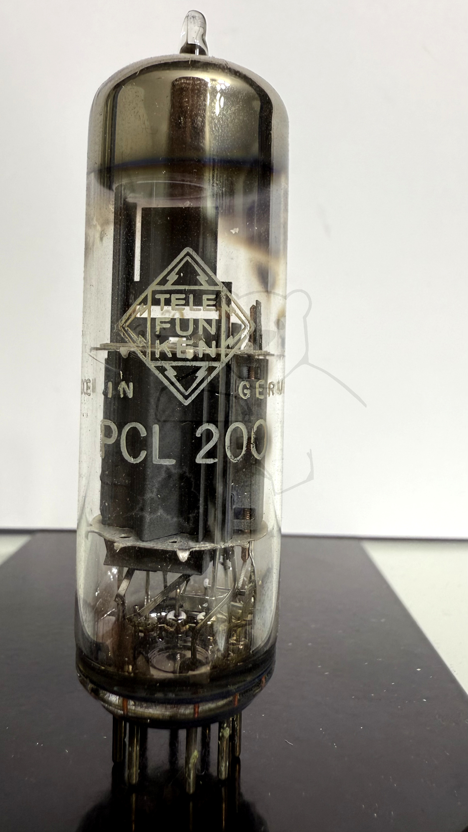 Röhre PCL200 #1373 Bild 1