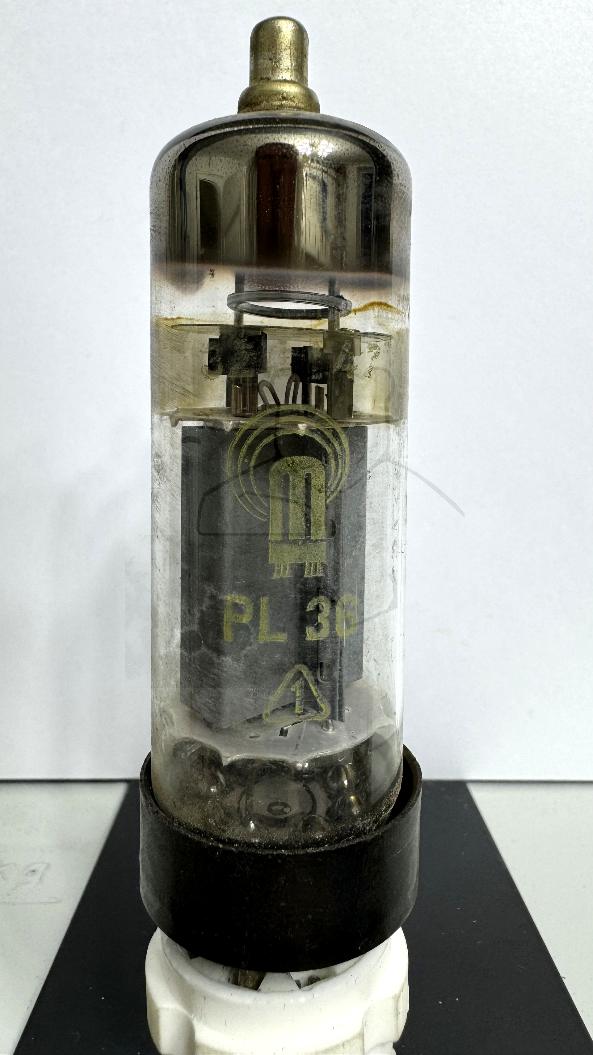 Röhre PL36 #4720 Bild 1