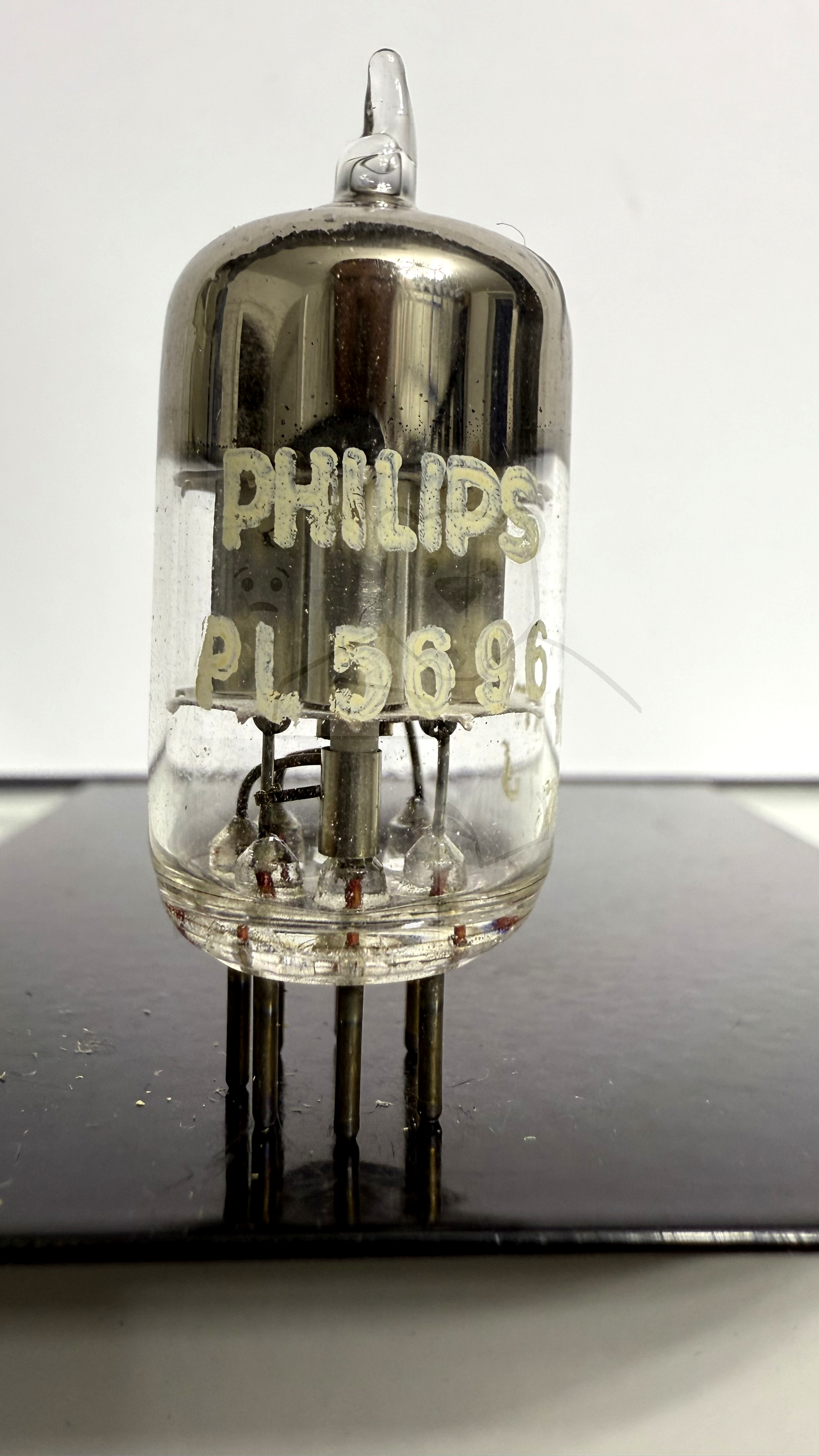 Röhre PL5696 #4244 Bild 1