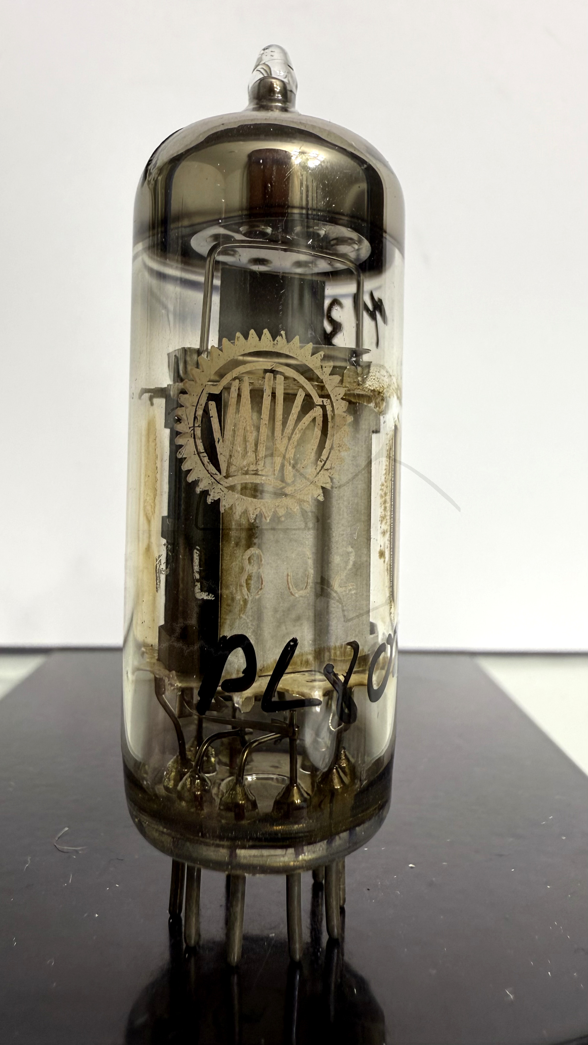 Röhre PL802 #1136 Bild 1