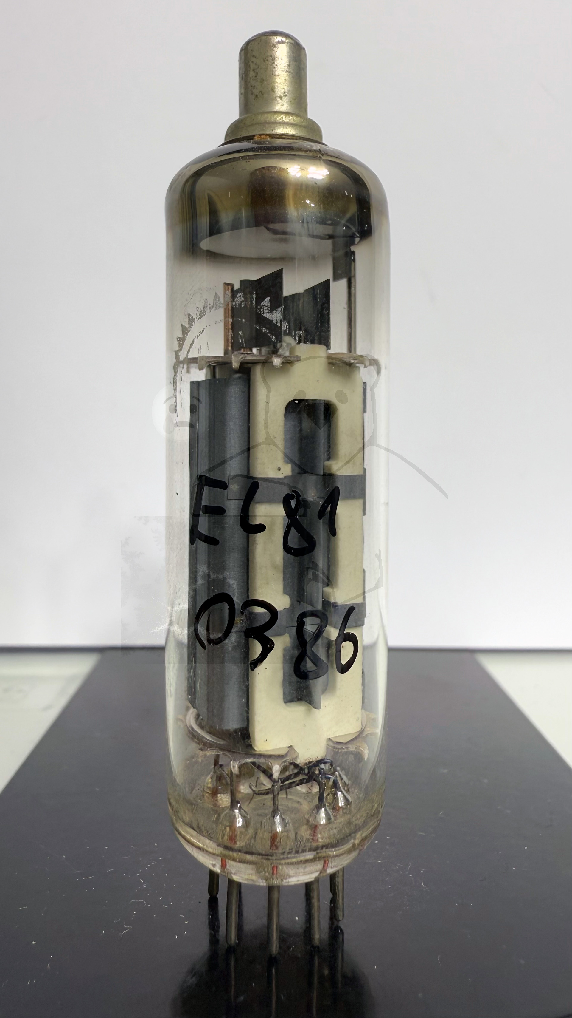 Röhre PL81 #0493 Bild 1