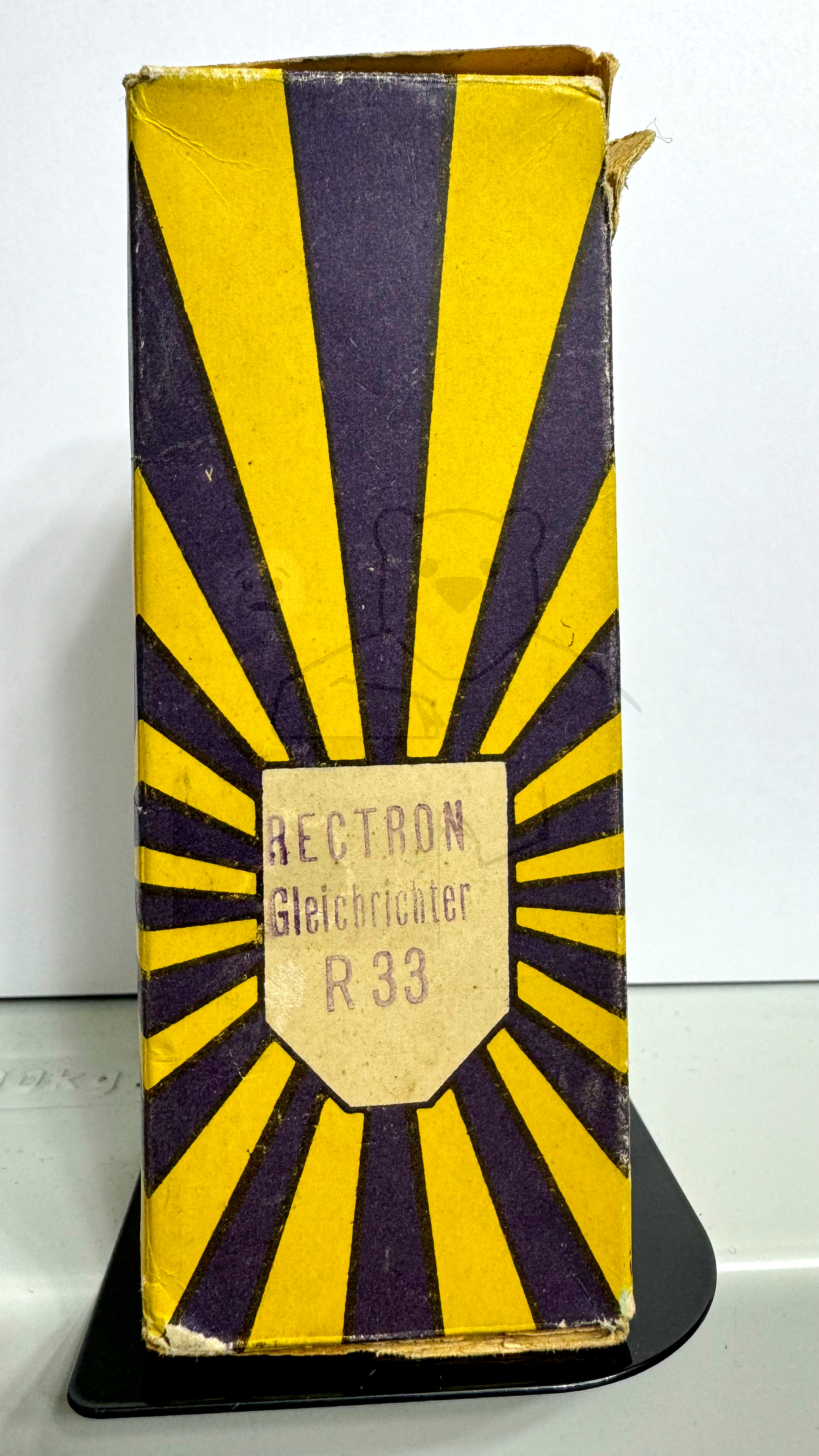 Röhre R33 #4501 Verpackung Bild 1