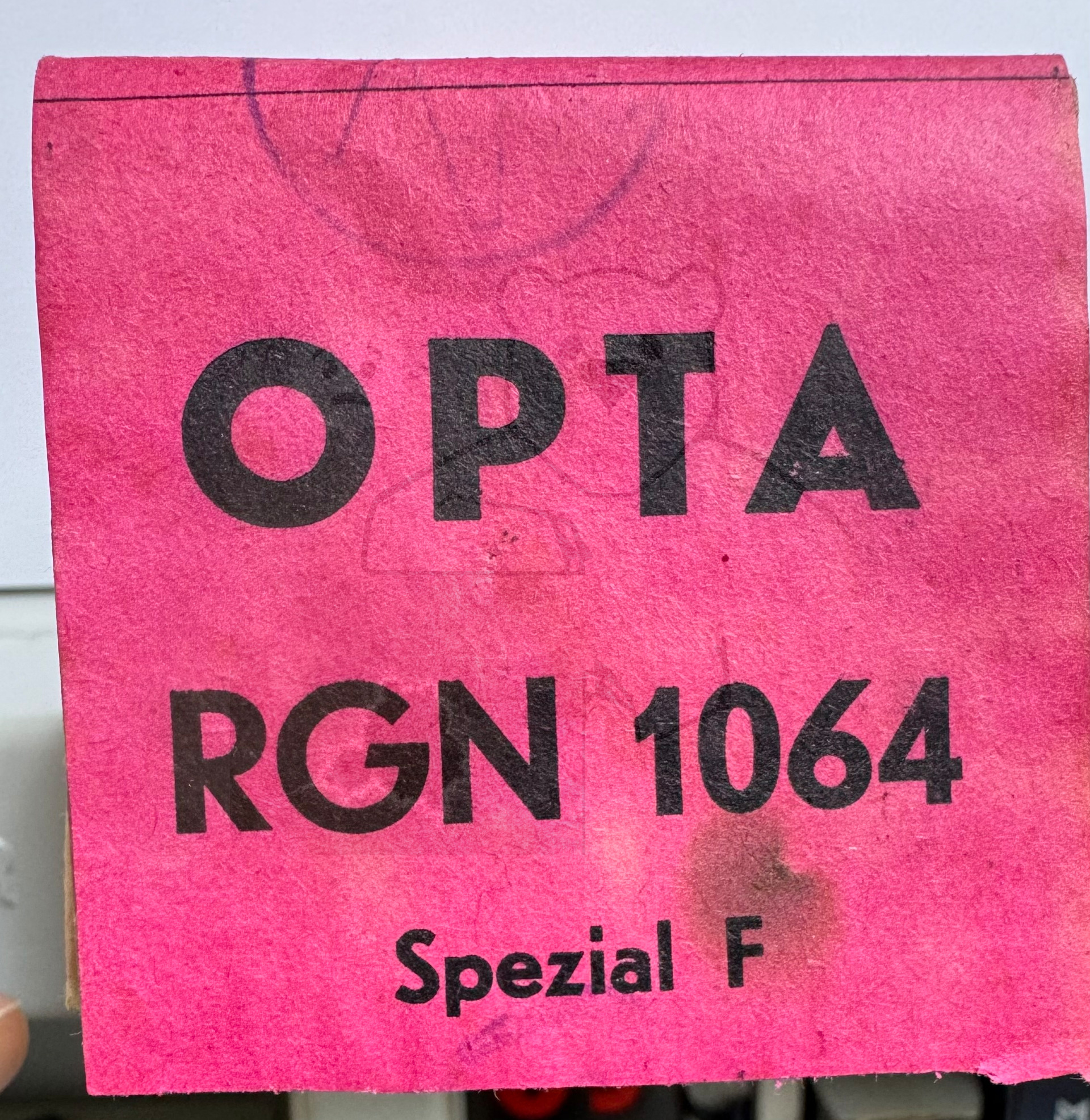 Röhre RGN1064 Spez F #3630 Verpackung Bild 5