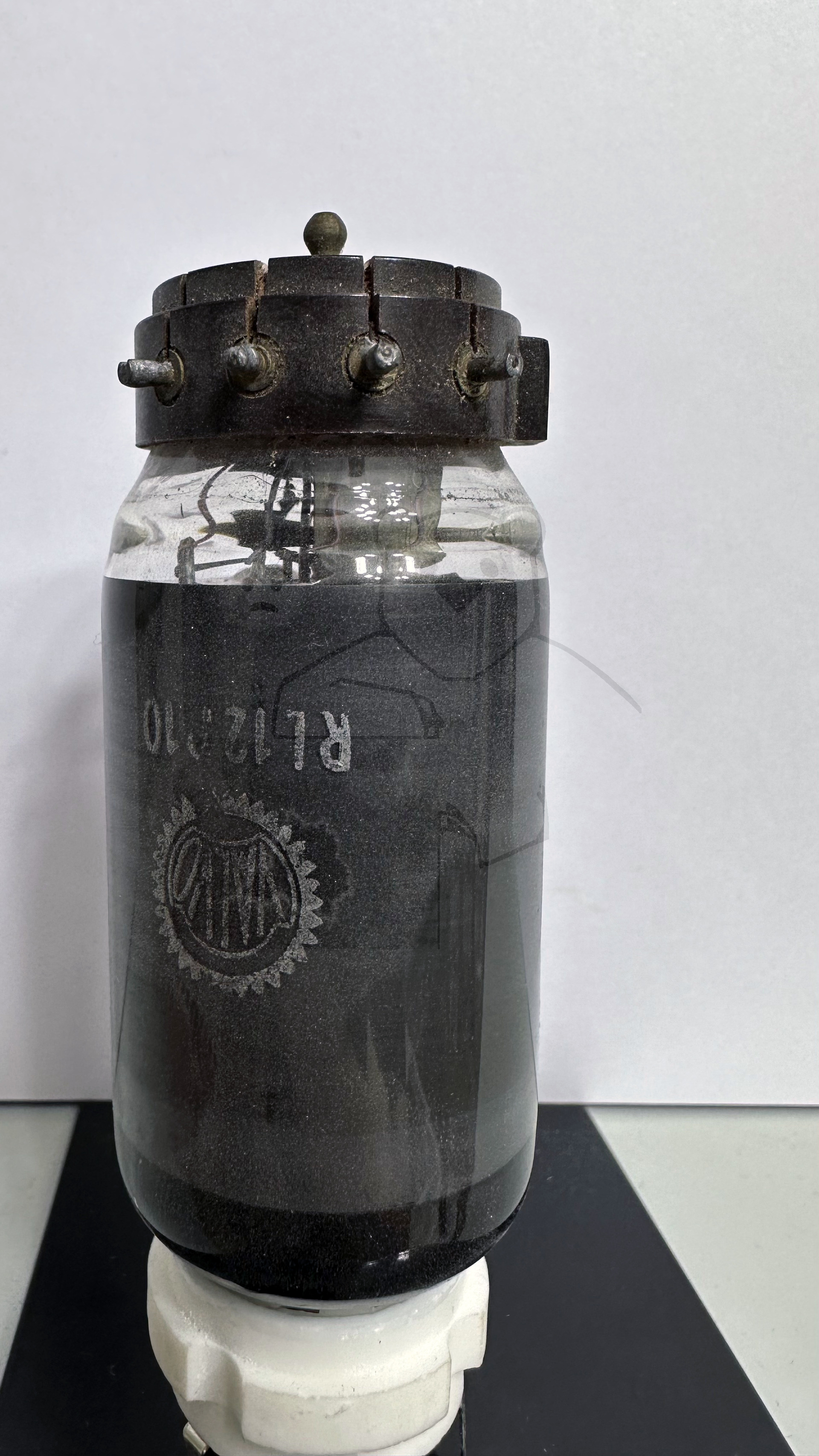 Röhre RL12P10 #4713 Bild 3