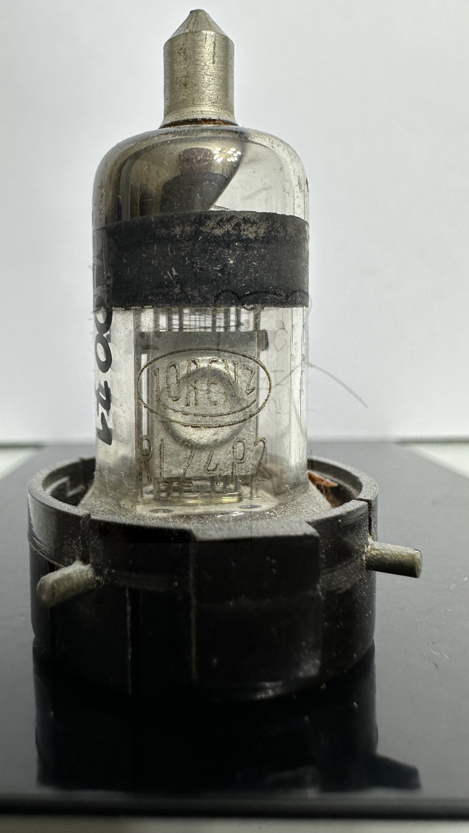 Röhre RL2,4P2 #0071 Bild 1