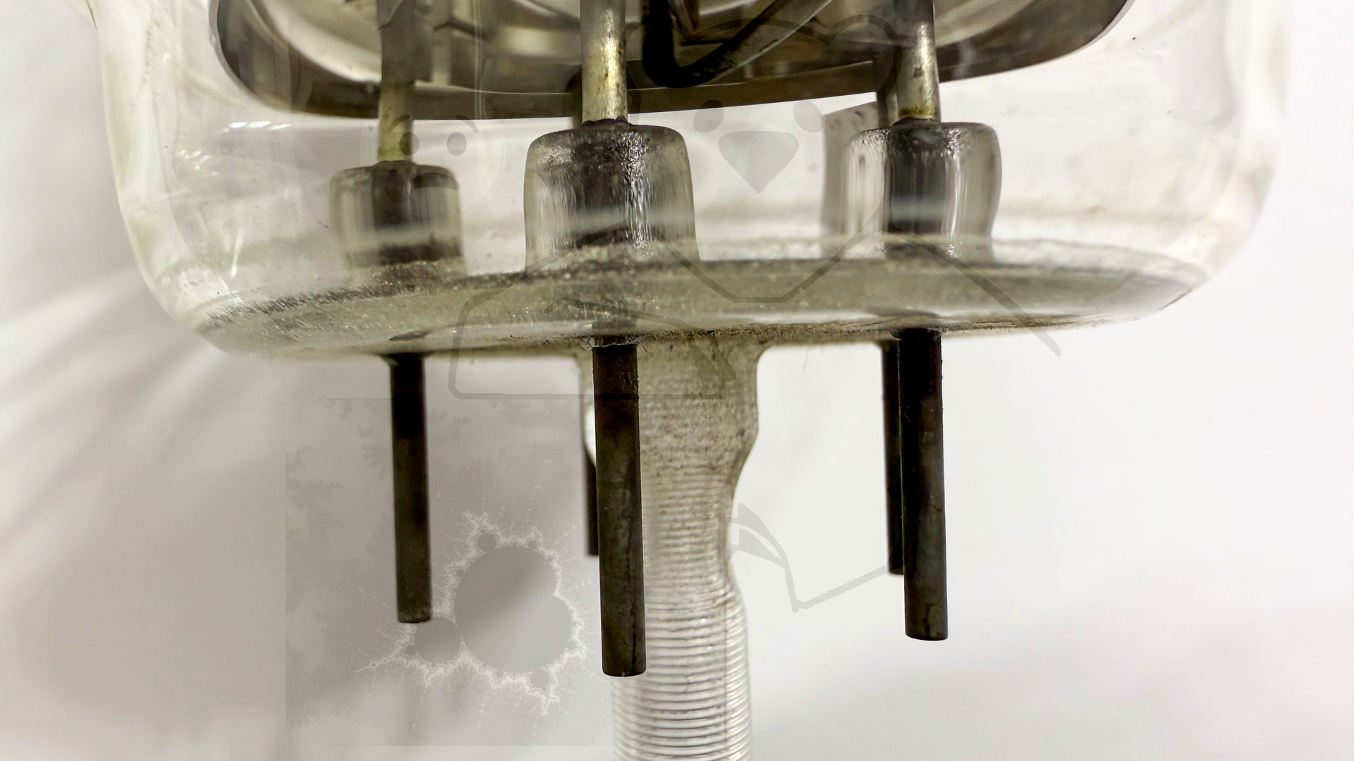 Röhre RS1002 #6875 Bild 9 (Wurde aus dem Produktionsprozess entnommen)