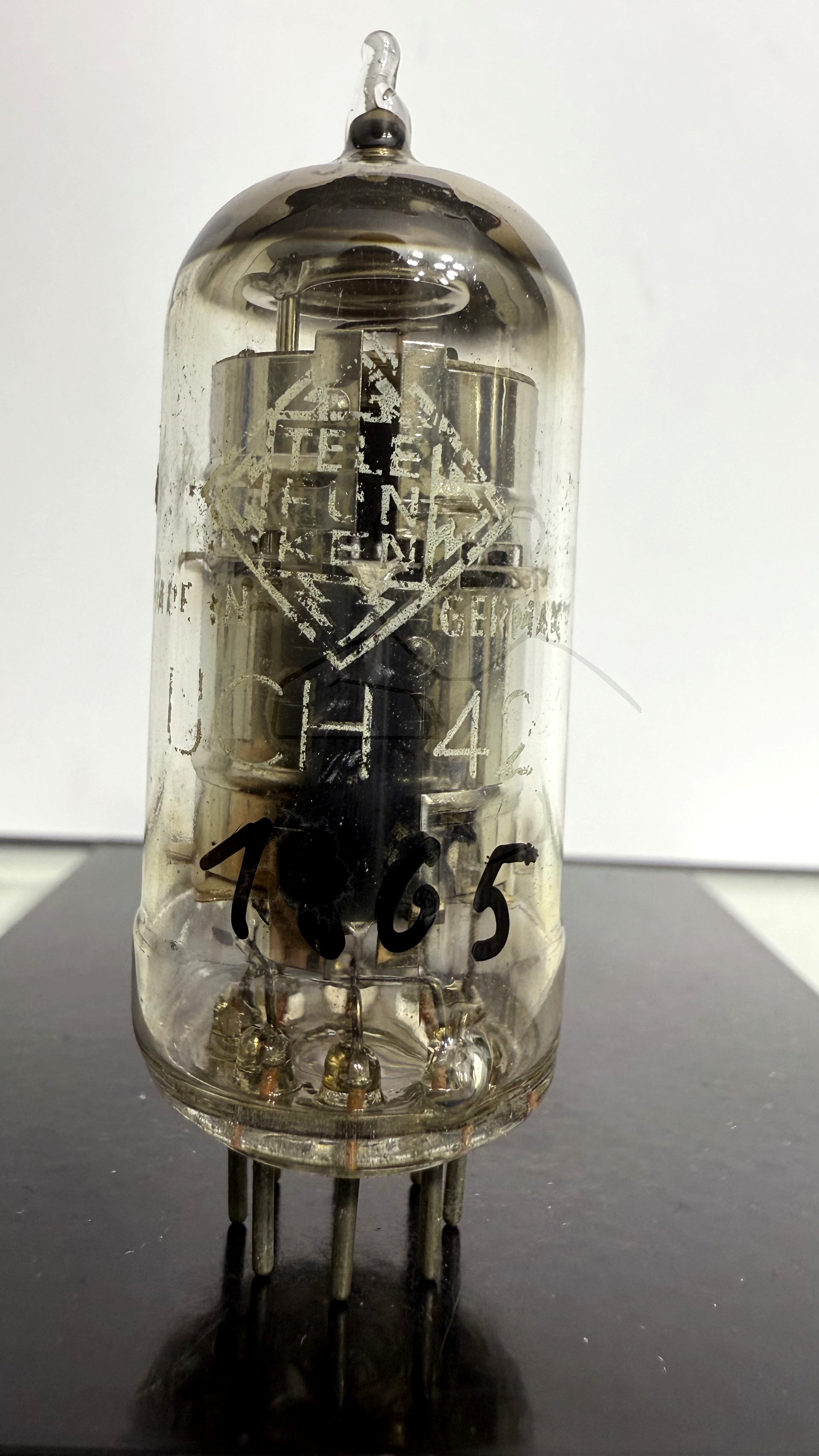 Röhre UCH42 #1865 Bild 1