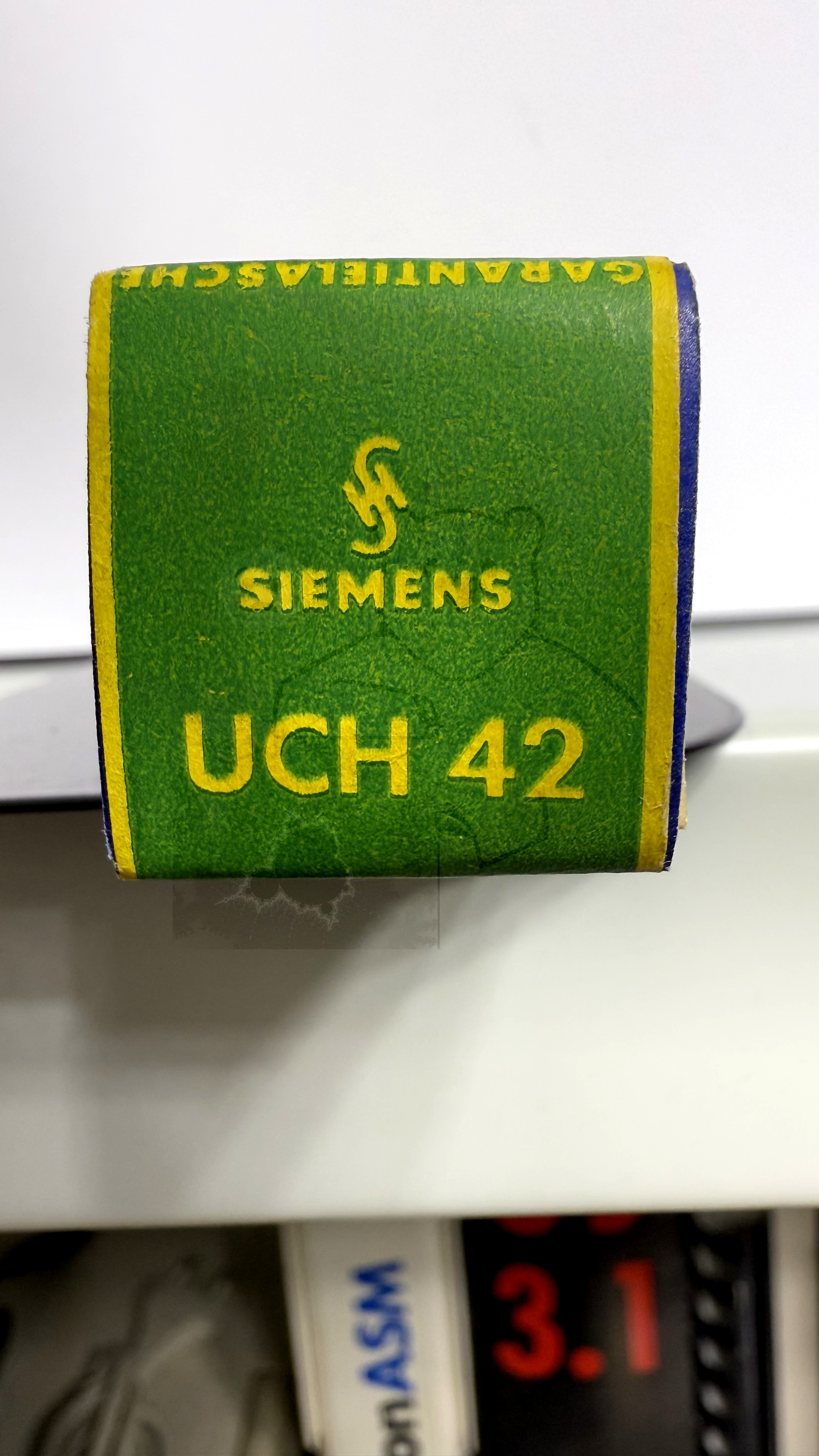 Röhre UCH42 #6712 Verpackung Bild 4