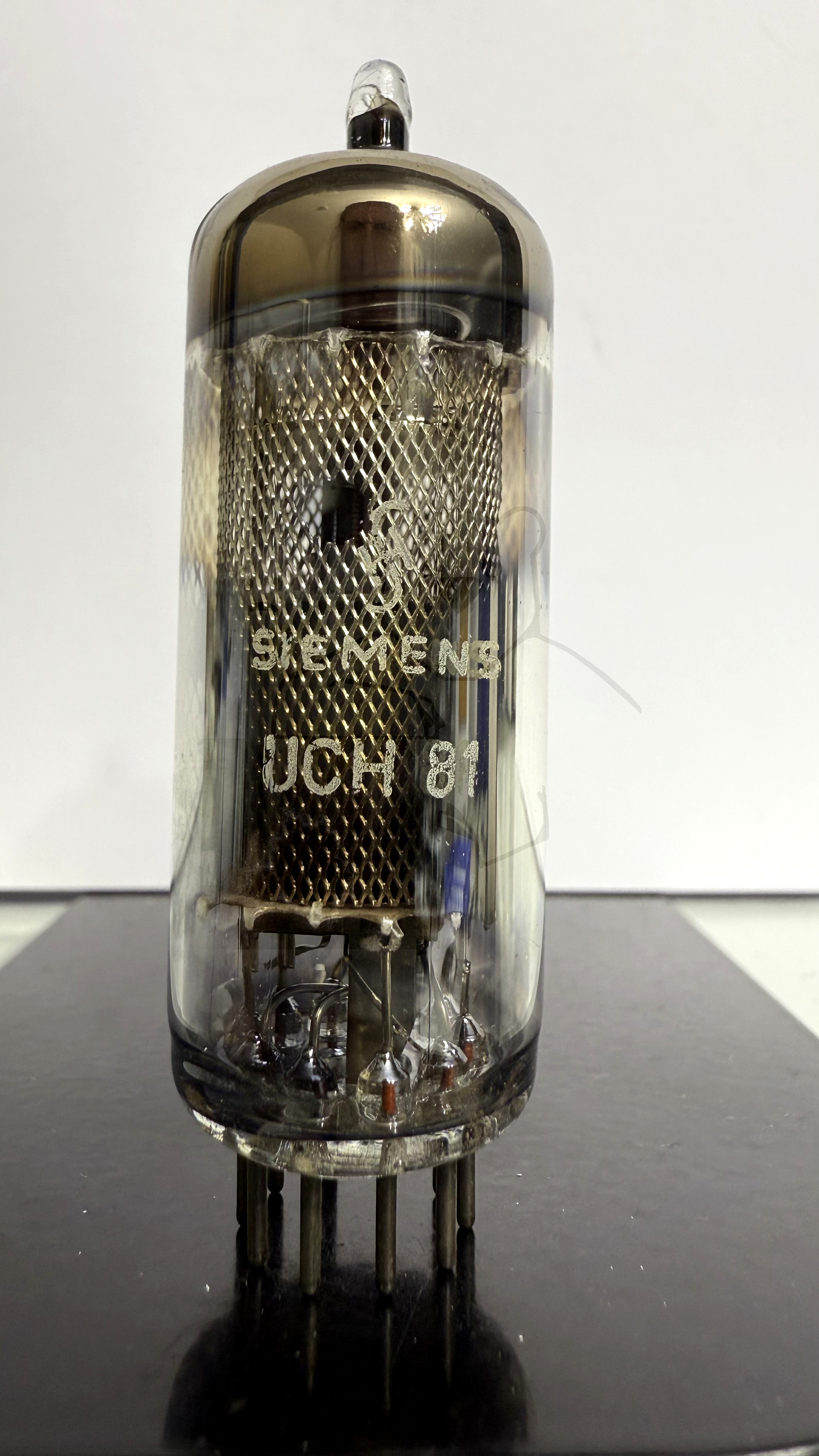Röhre UCH81 #1372 Bild 1