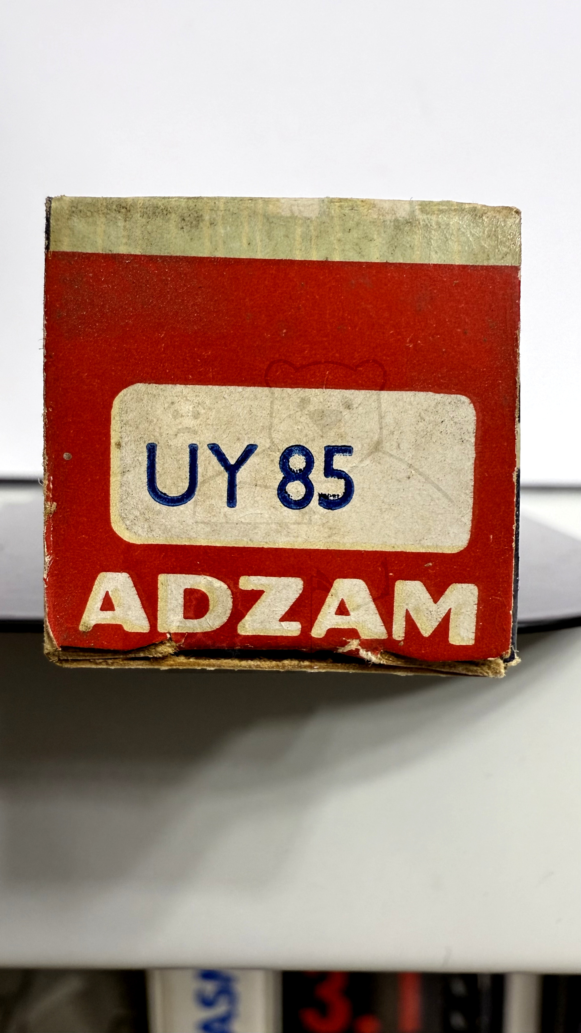 Röhre UY85 #4080 Verpackung Bild 3