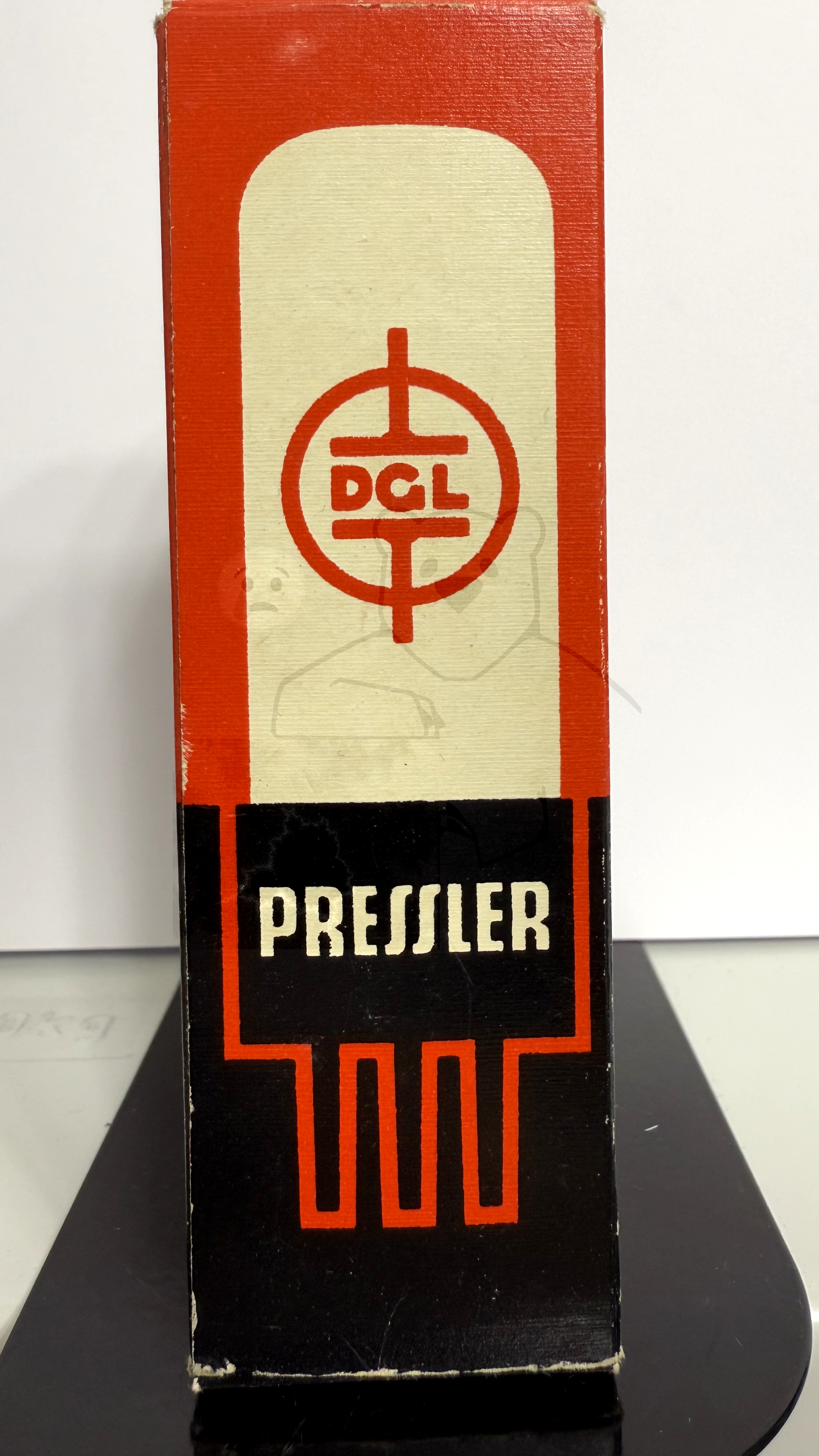 Röhre V38 #6900 Verpackung Bild 1