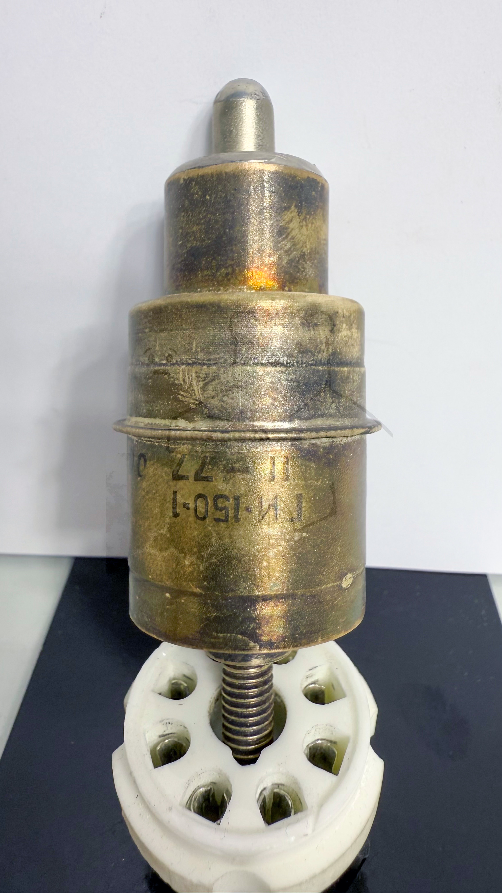 Röhre ГИ-150-1 #6237 GI-150-1 Bild 1