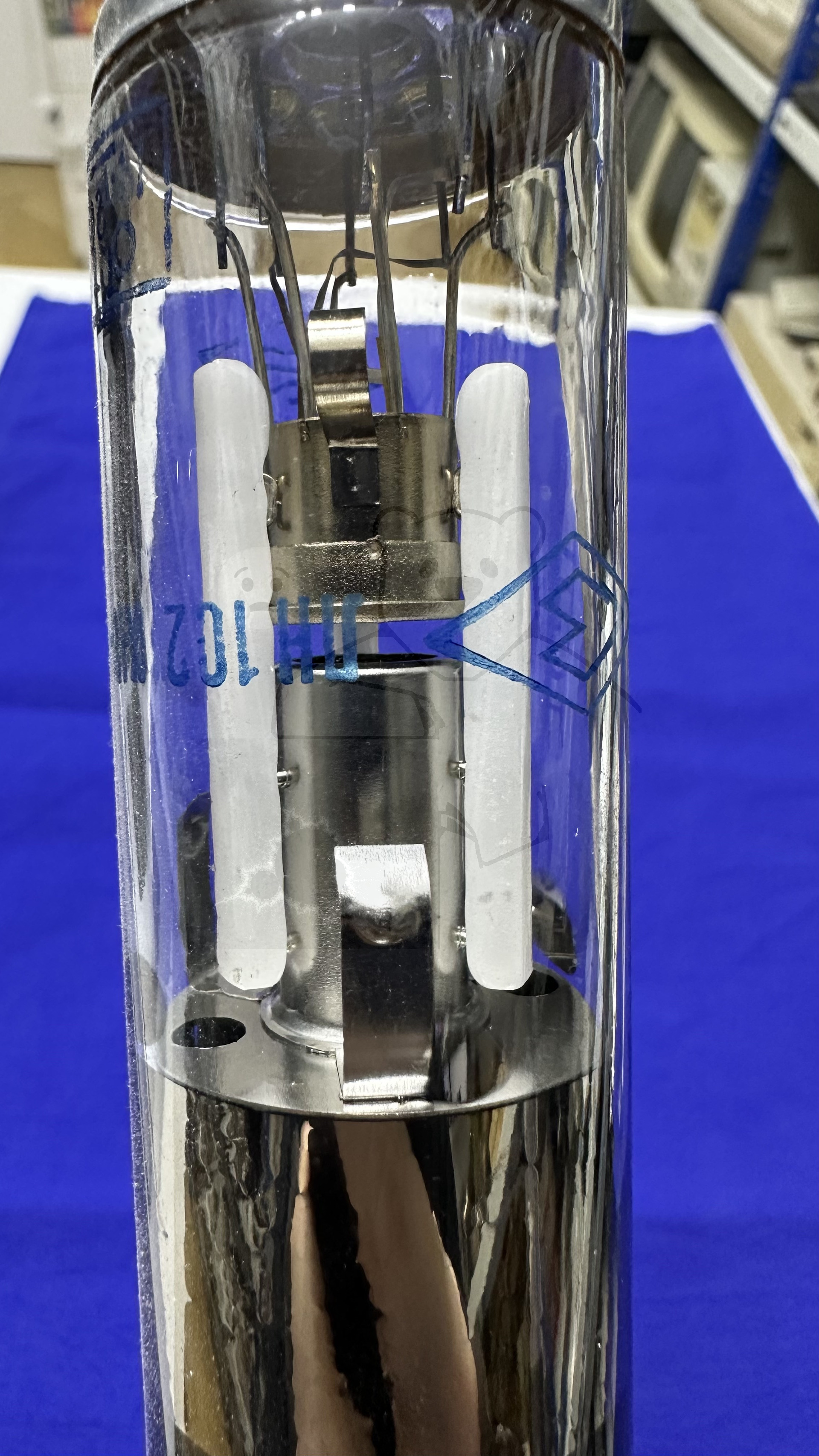 Röhre ЛН-102 #4733 Bild 18