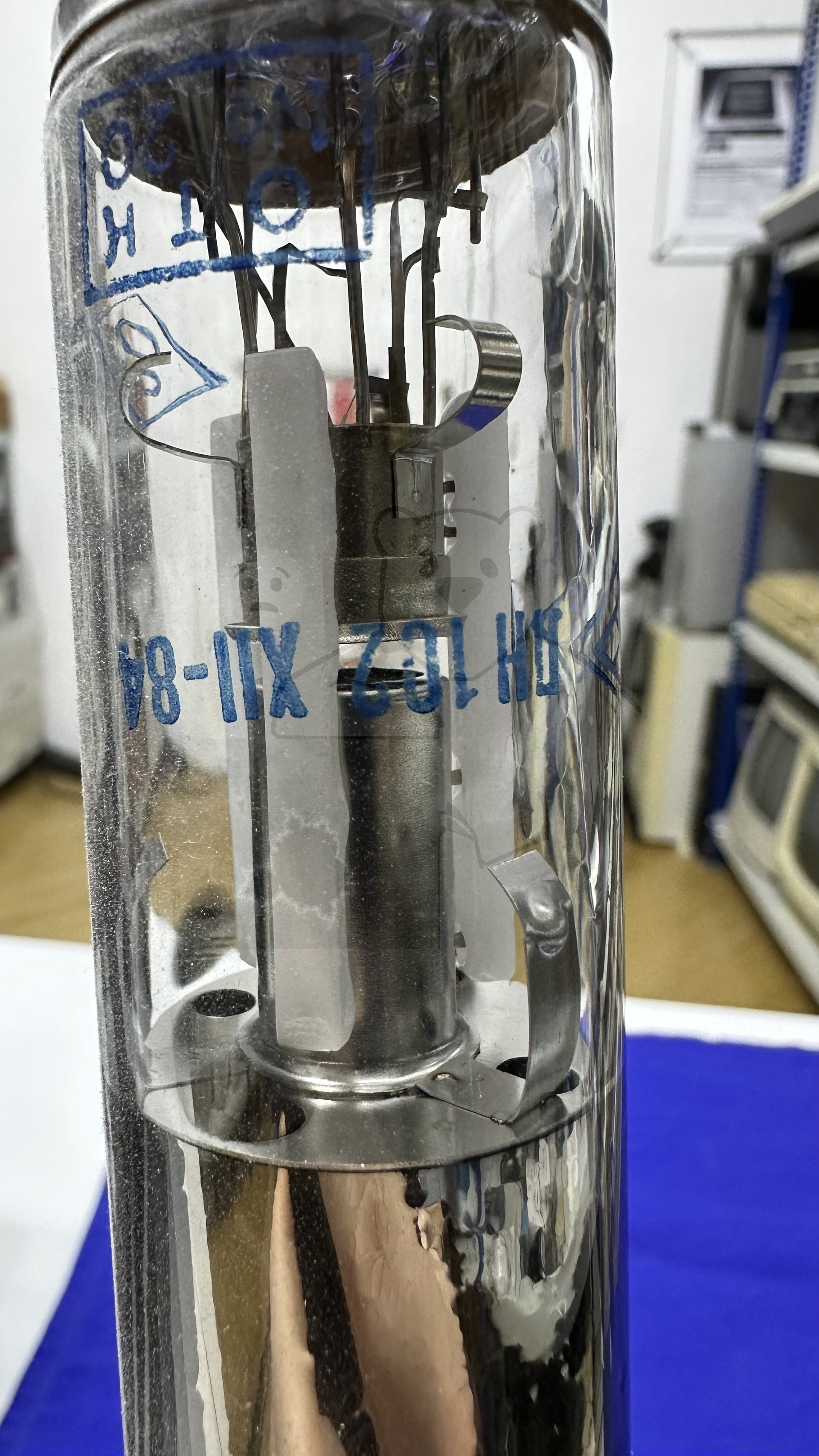 Röhre ЛН-102 #4733 Bild 20