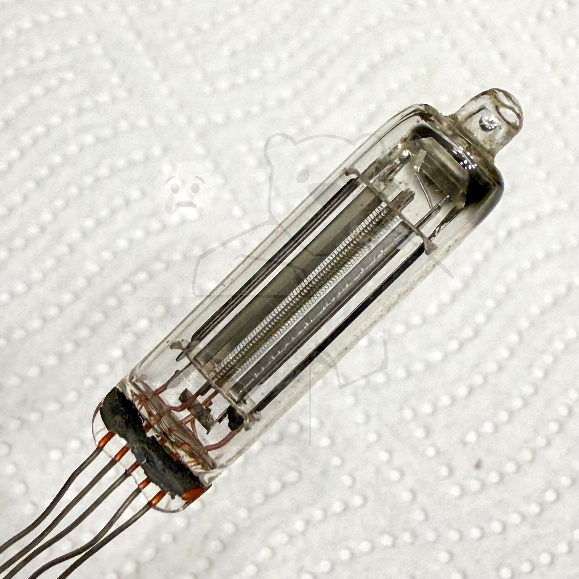 Unbekannte Subminiaturroehre, Flach, 5pol #7639 Bild 1