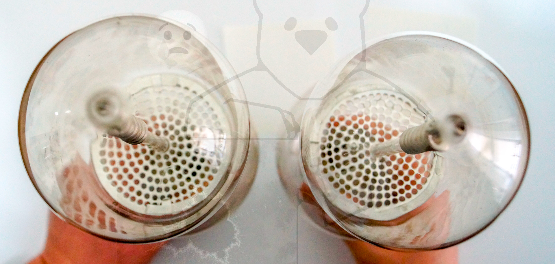 Vergleich zweier Original Liebenröhren Seriennummer 'Ss990' und 'Ss145' - Bild 16