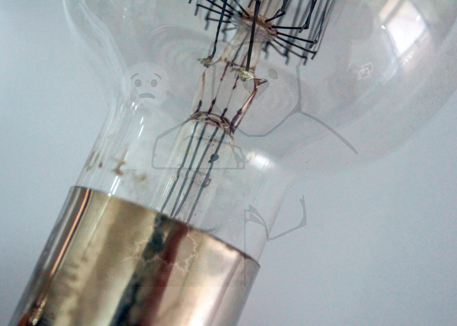 Vergleich zweier Original Liebenröhren Seriennummer 'Ss990' und 'Ss145' - Bild 21